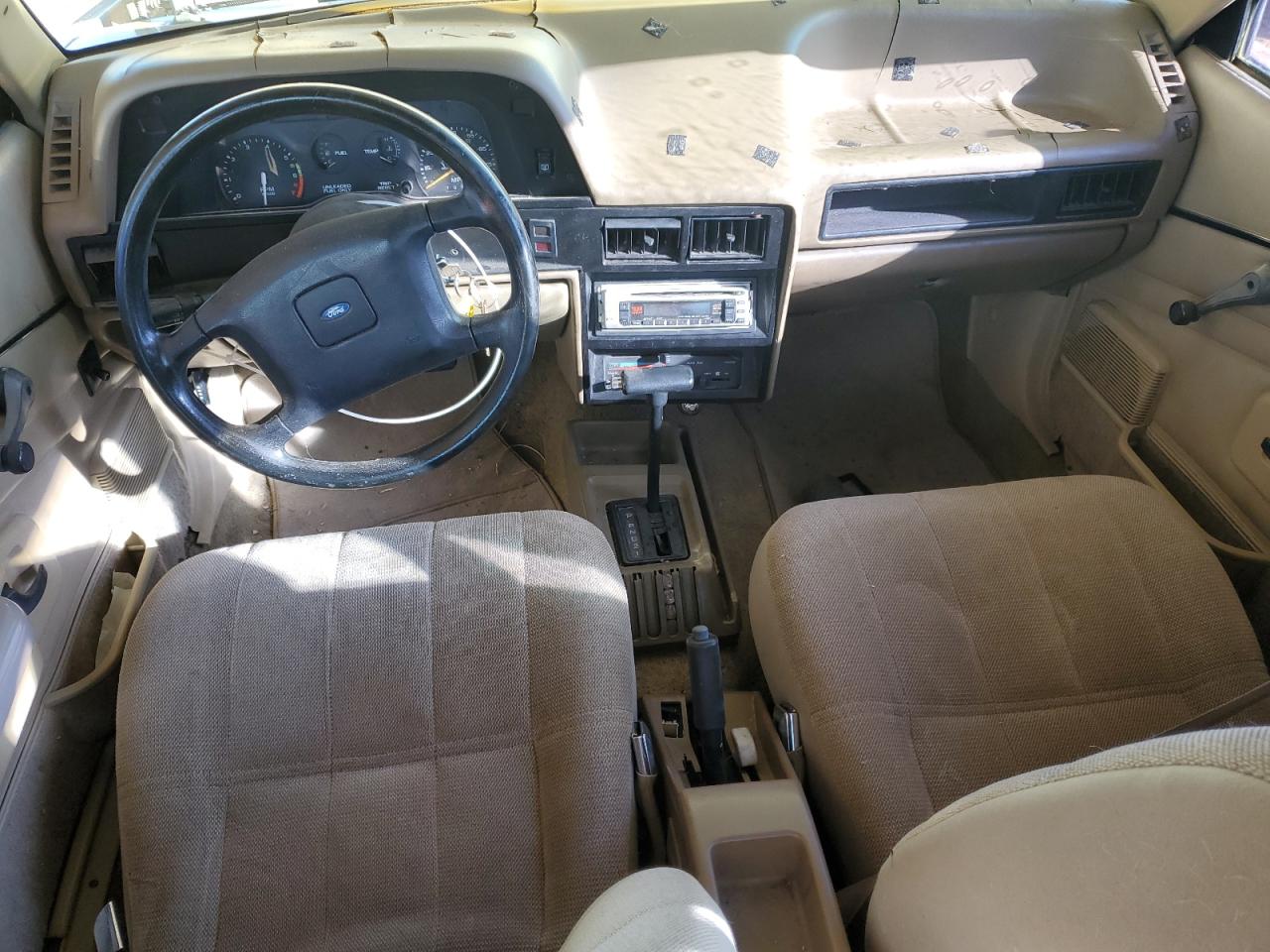 1989 Ford Escort Lx Tan vin: 1FAPP9597KW118042