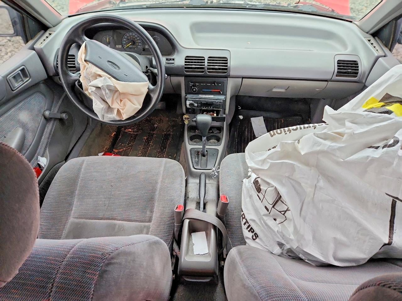 1994 Ford Escort Lx Red vin: 1FARP11J0RW112751