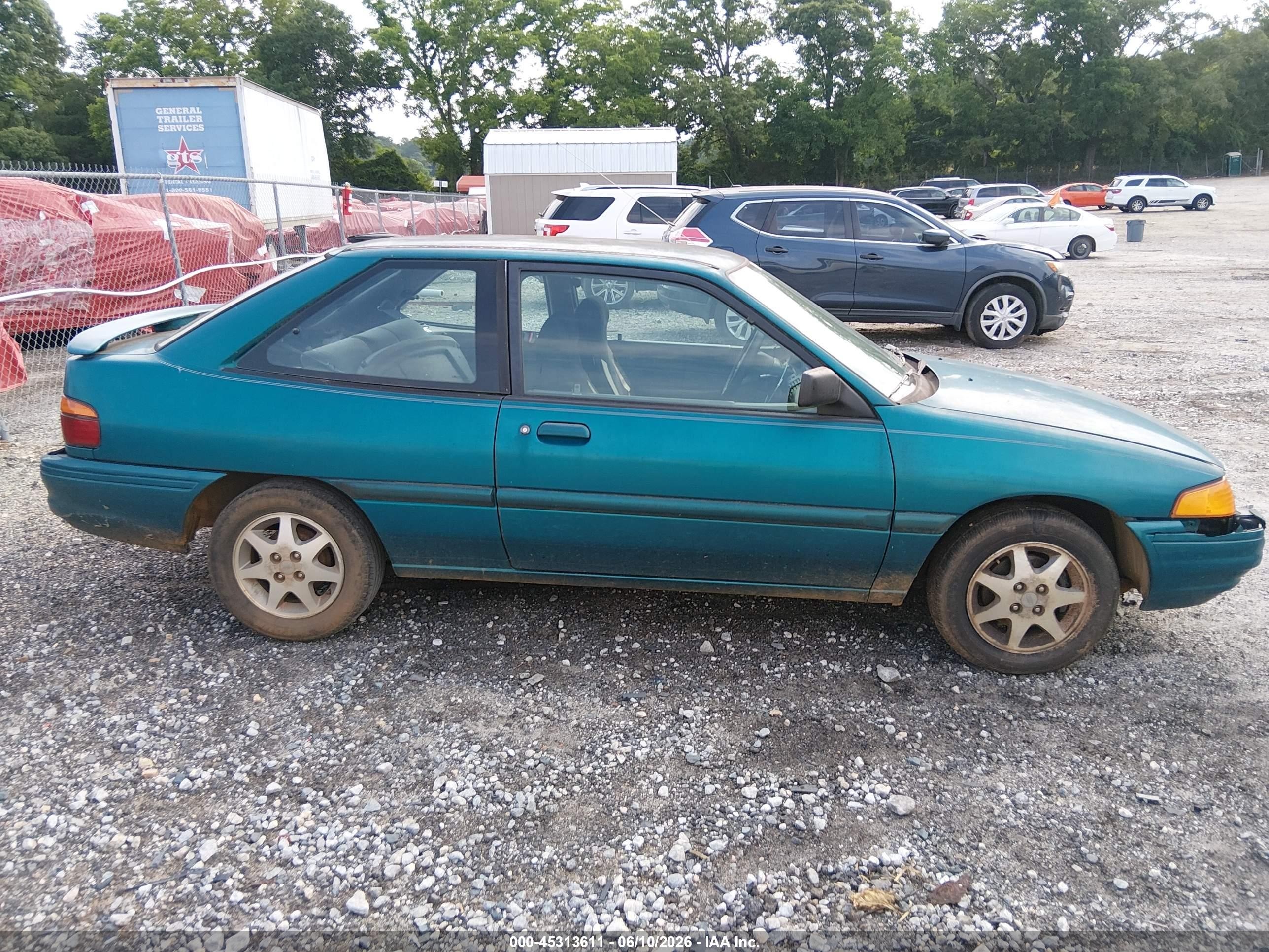 1994 Ford Escort Lx/sport Green vin: 1FARP11J1RW117831