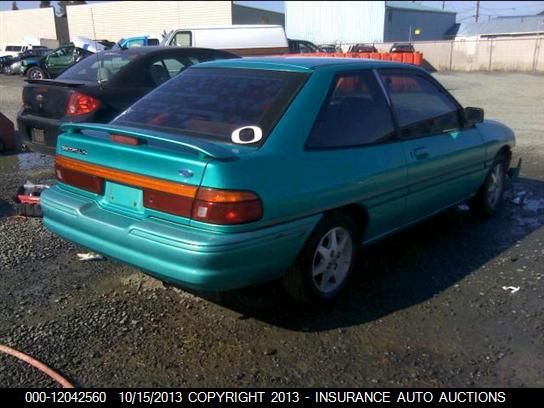 1994 Ford Escort Lx 2-door vin: 1FARP11J2RW338547