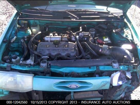 1994 Ford Escort Lx 2-door vin: 1FARP11J2RW338547
