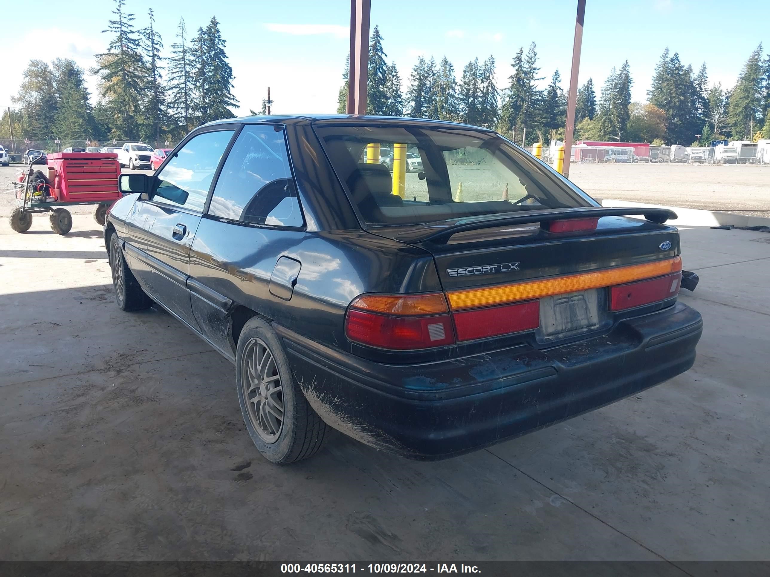 1994 Ford Escort Lx/sport Black vin: 1FARP11J7RW178309