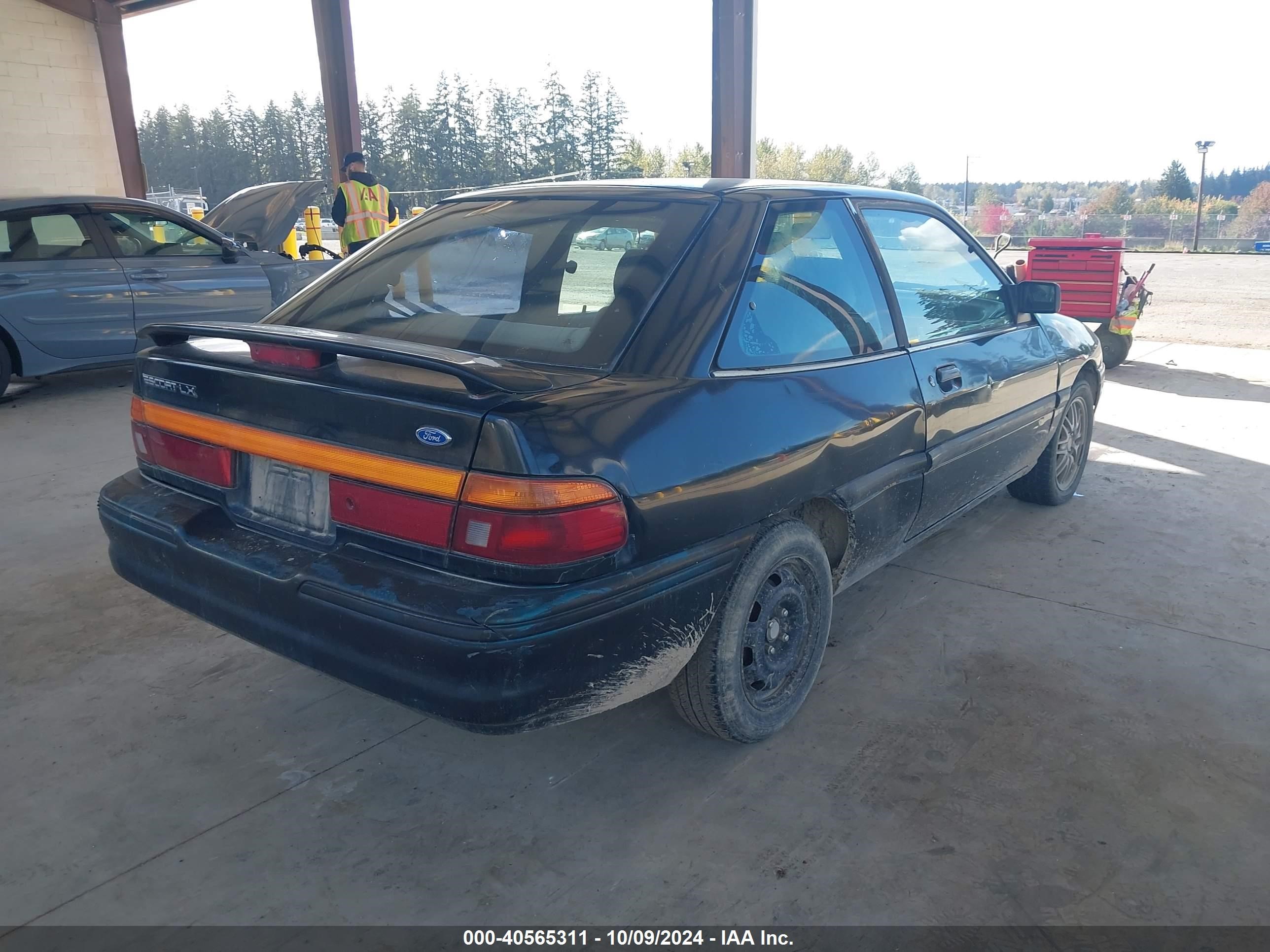 1994 Ford Escort Lx/sport Black vin: 1FARP11J7RW178309