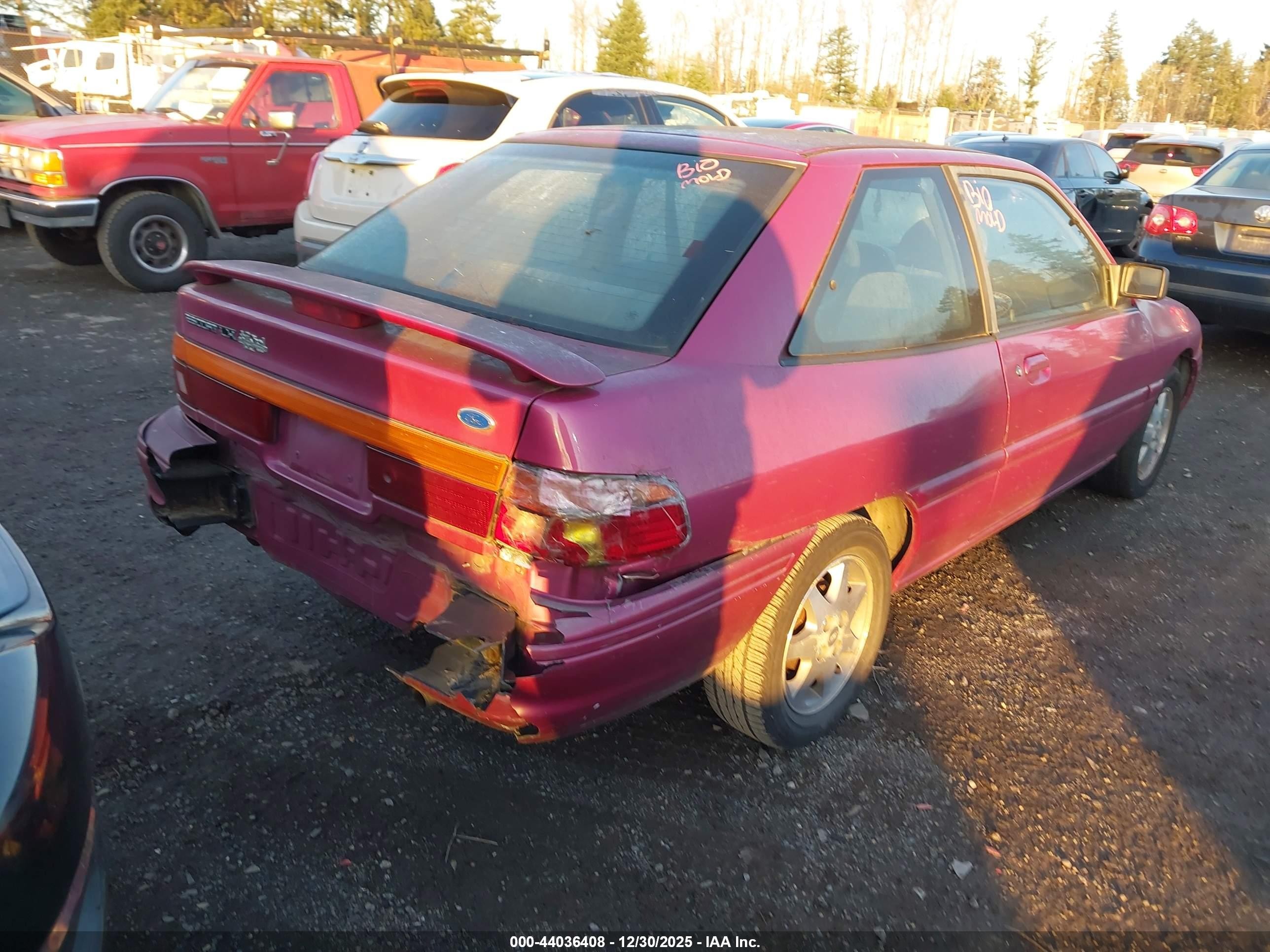 1994 Ford Escort Lx/sport Pink vin: 1FARP11J7RW200518