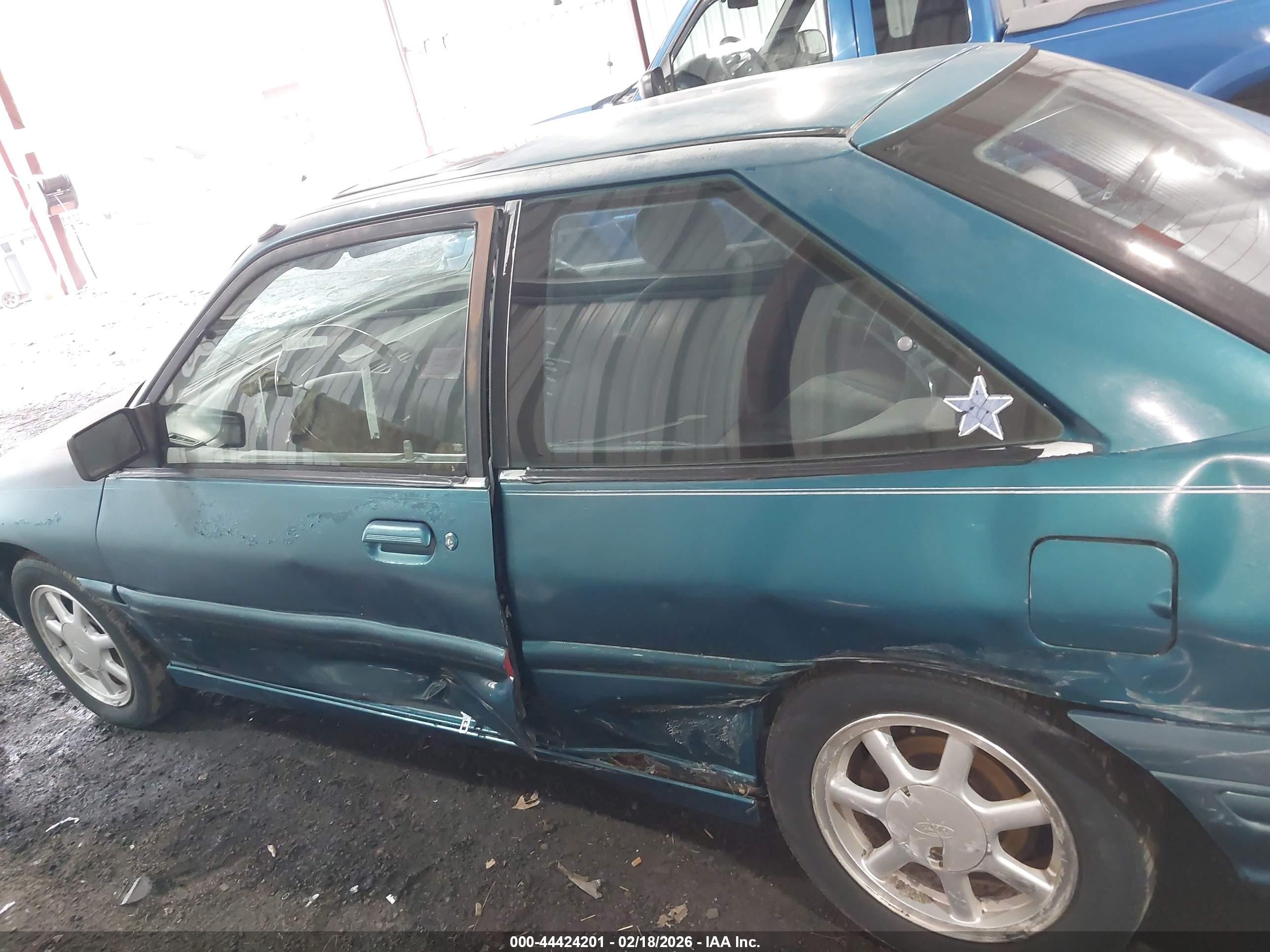 1994 Ford Escort Gt Green vin: 1FARP1283RW269525