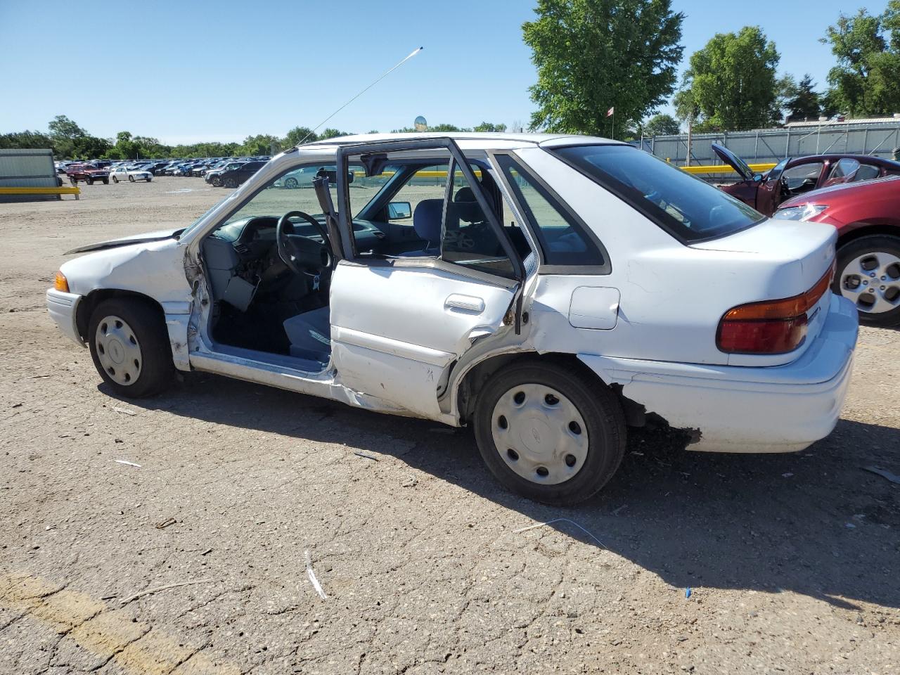 1994 Ford Escort Lx White vin: 1FARP14J3RW187519