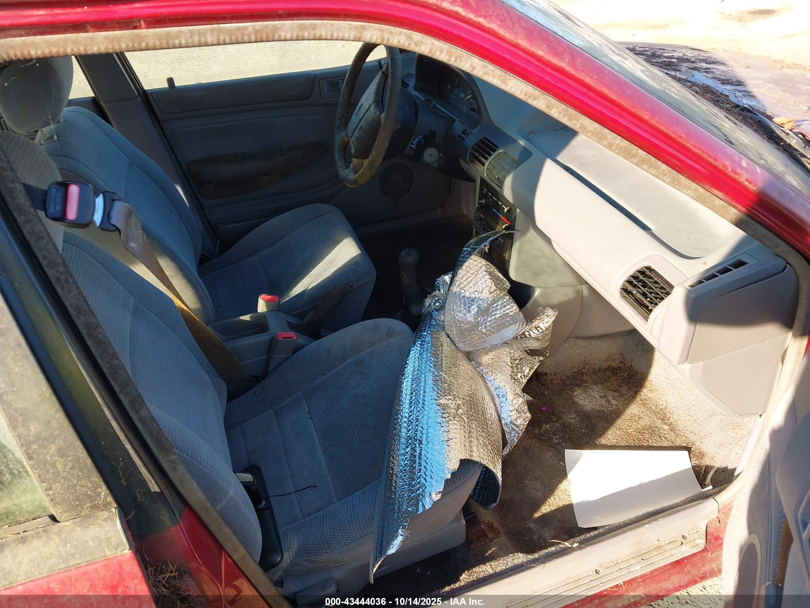 1994 Ford Escort Lx/sport Red vin: 1FARP15J0RW123324