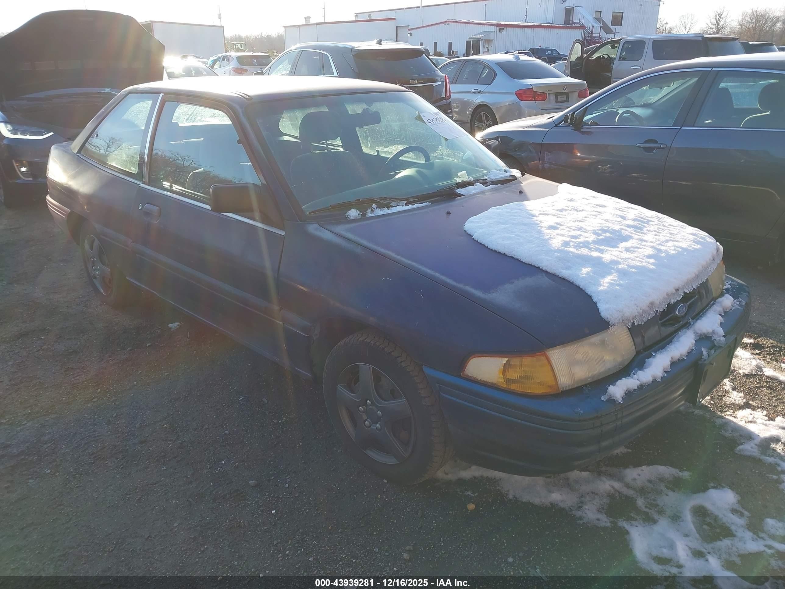 1995 Ford Escort Lx/sport Blue vin: 1FASP11J0SW152657