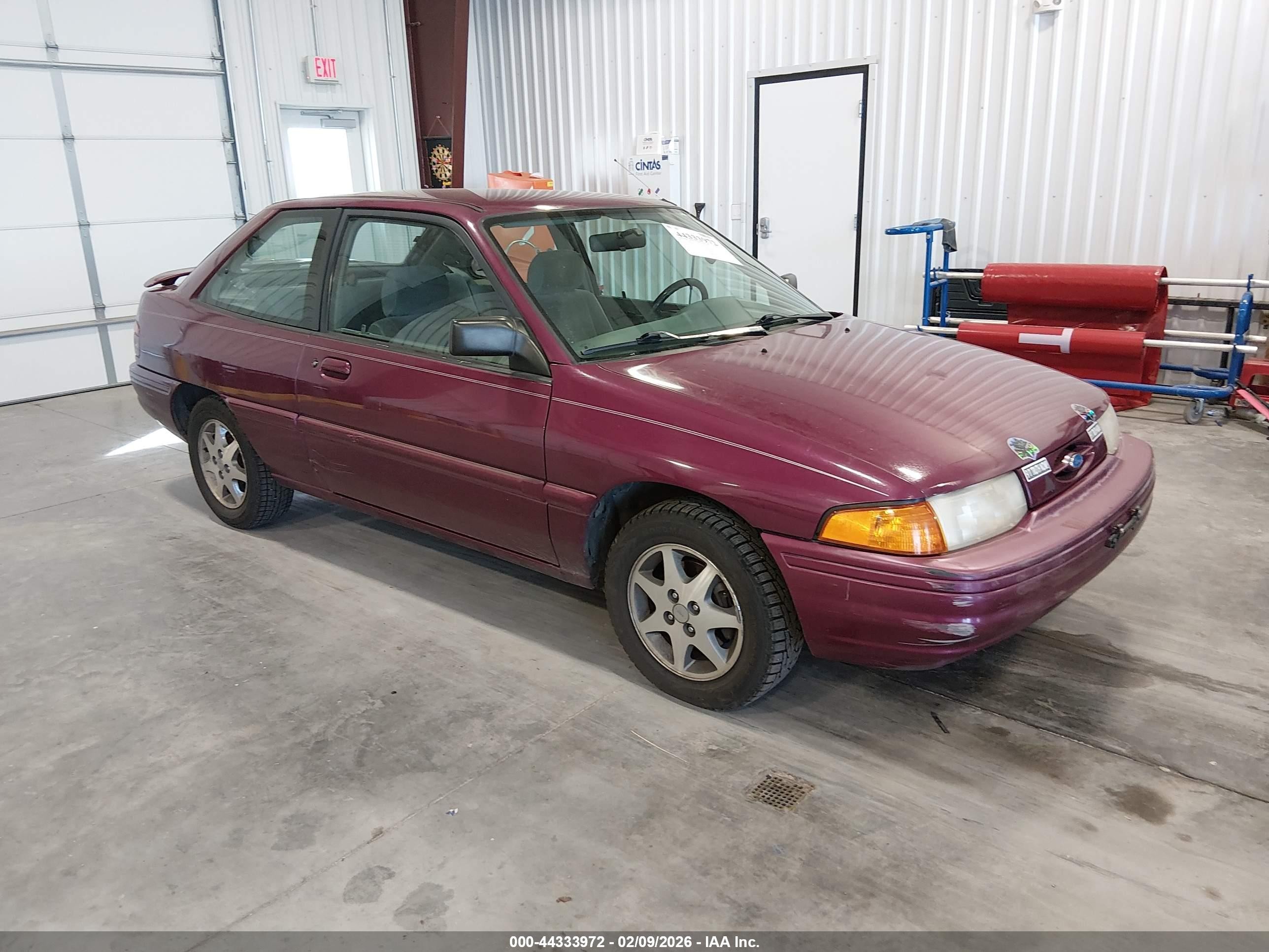 1995 Ford Escort Lx/sport Burgundy vin: 1FASP11J7SW261861