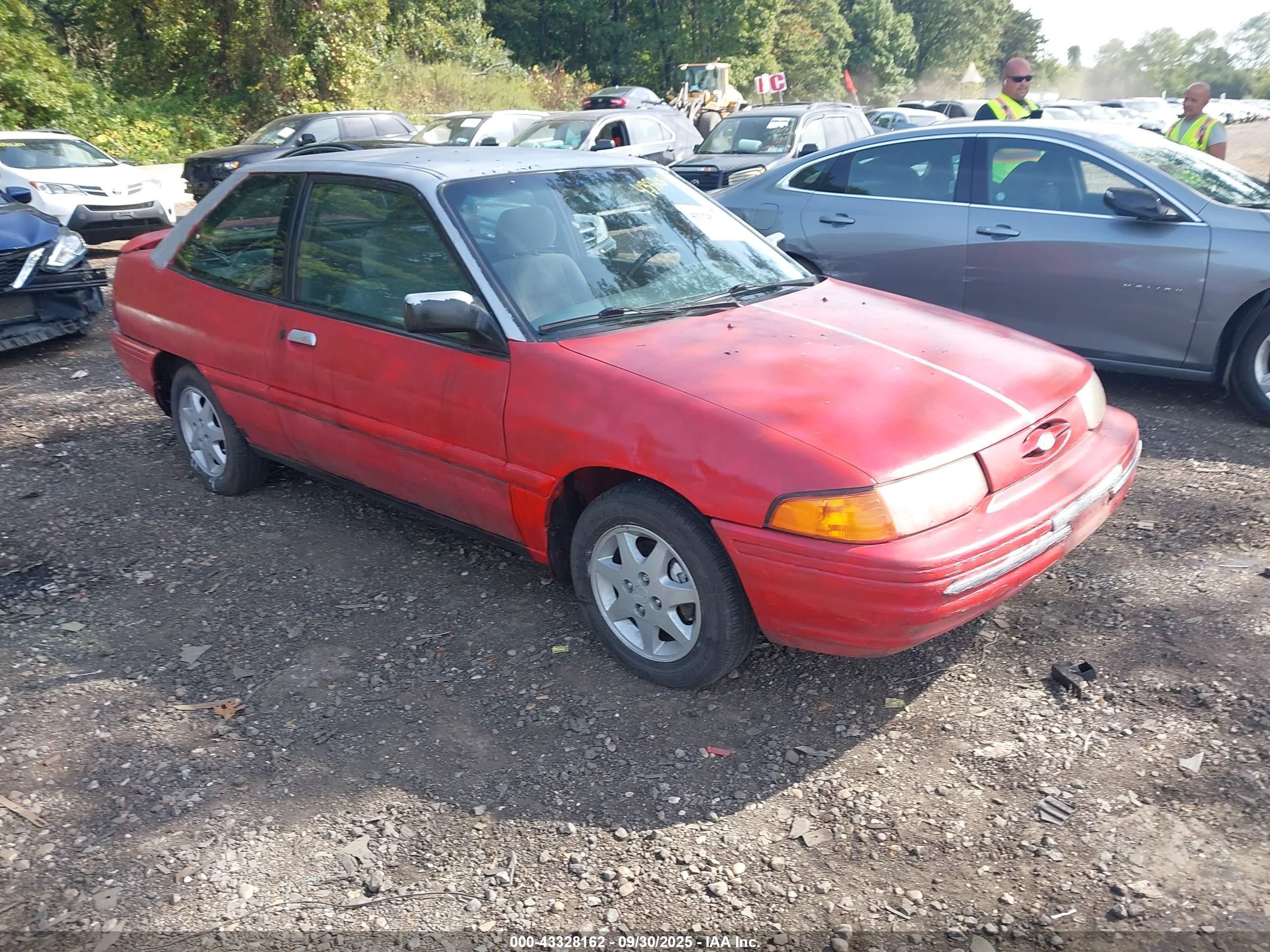 1995 Ford Escort Lx/sport Red vin: 1FASP11JXSW231950