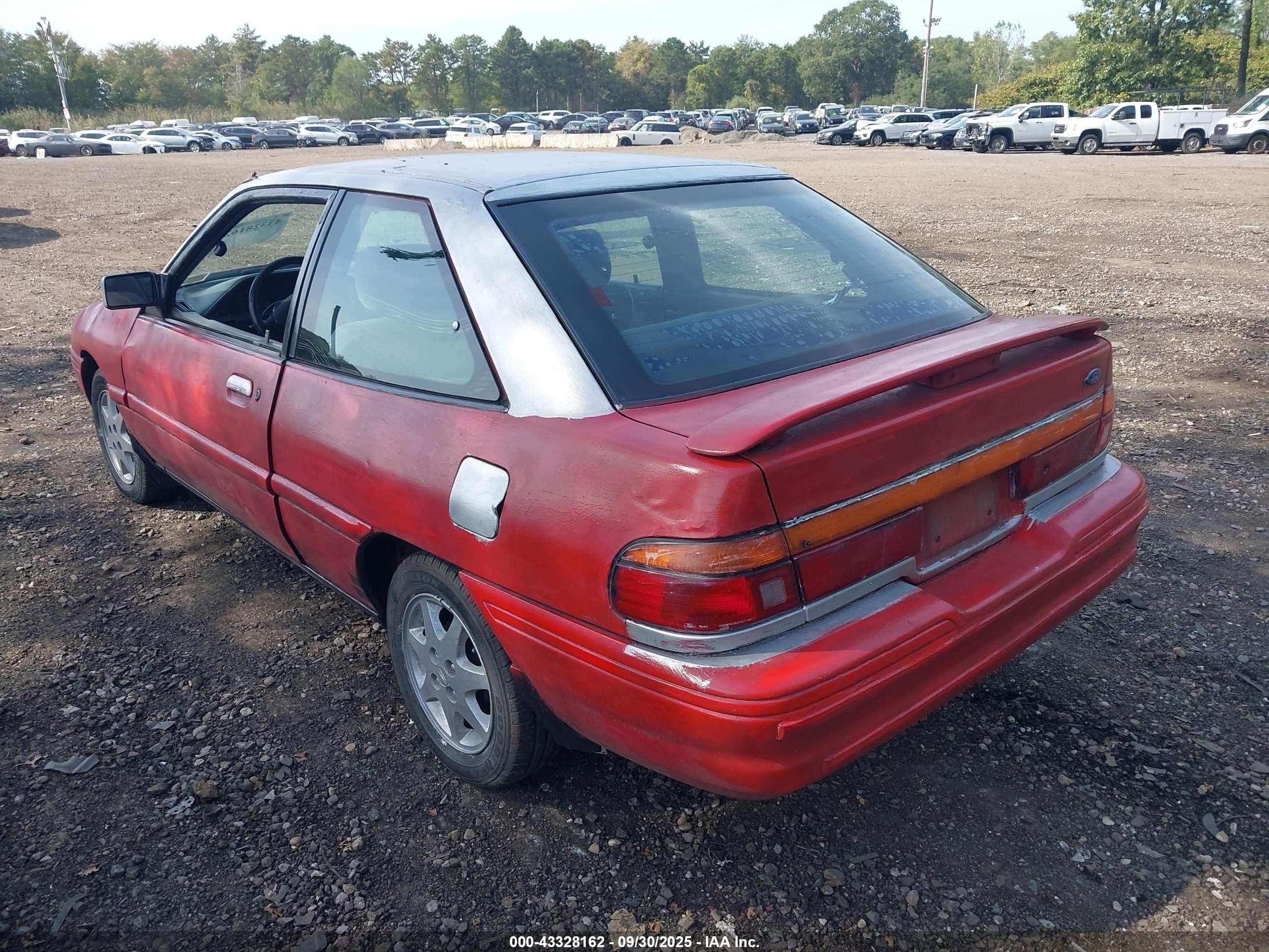 1995 Ford Escort Lx/sport Red vin: 1FASP11JXSW231950