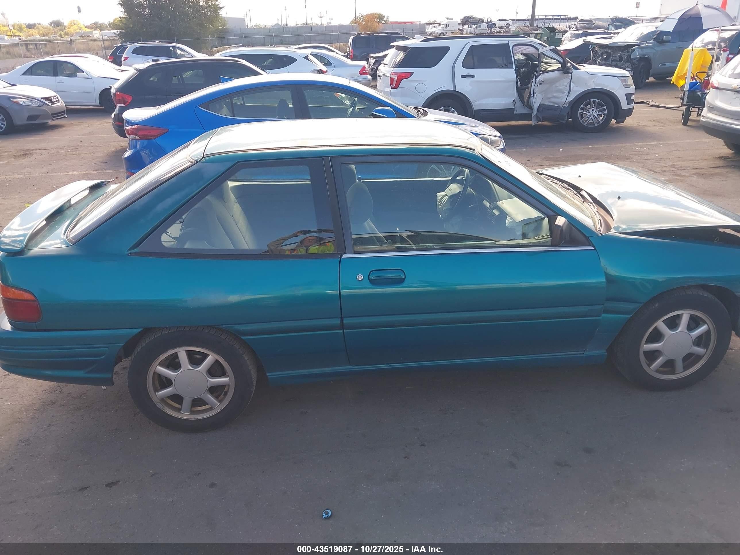 1995 Ford Escort Gt Red vin: 1FASP1286SW307143