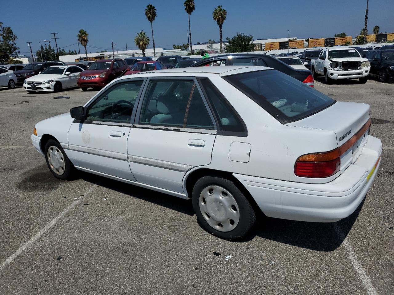 1995 Ford Escort Lx White vin: 1FASP14J6SW253312