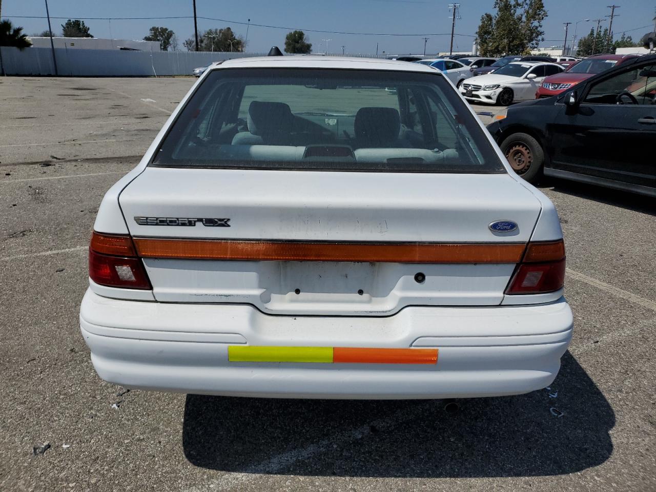 1995 Ford Escort Lx White vin: 1FASP14J6SW253312