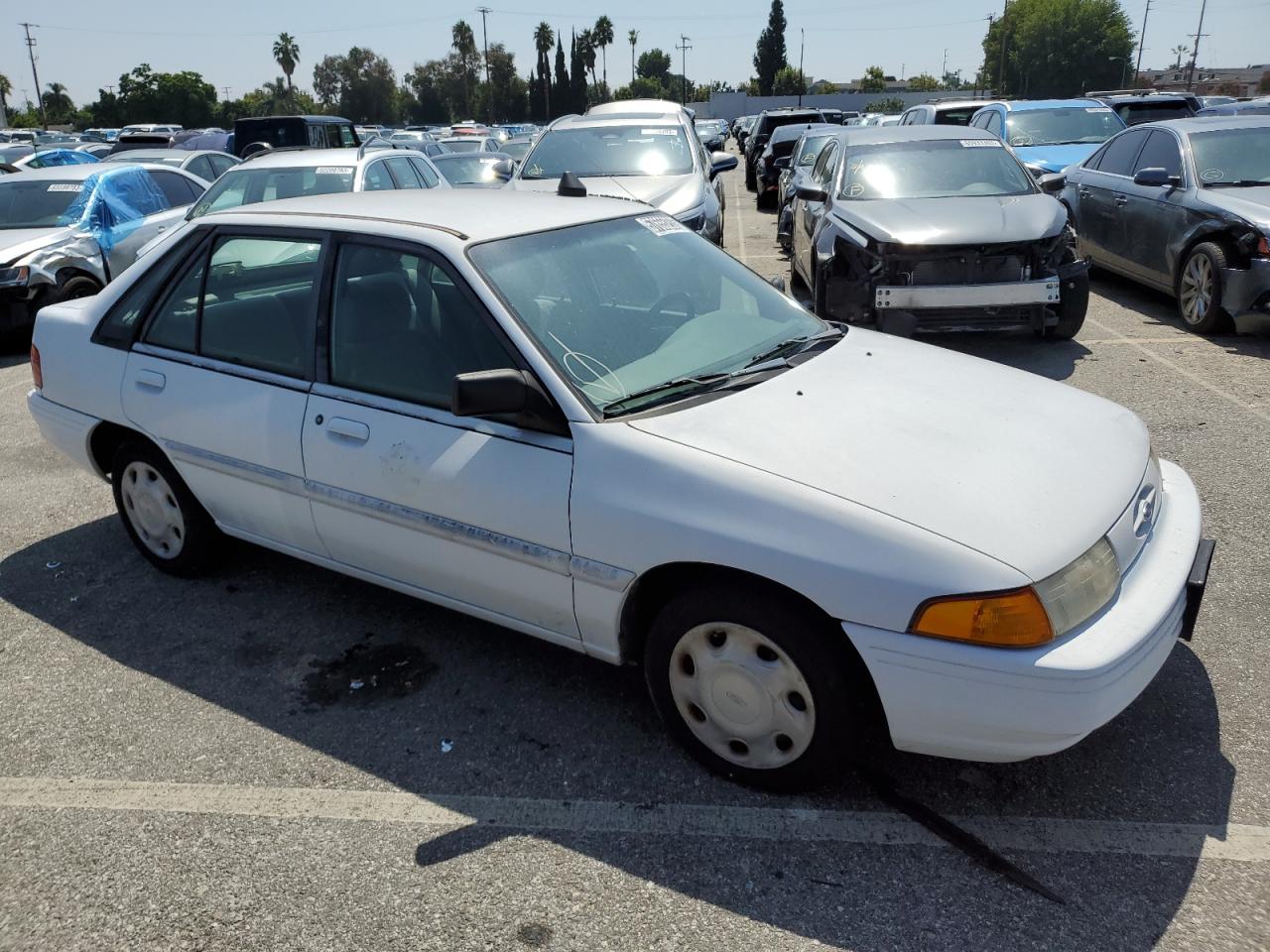 1995 Ford Escort Lx White vin: 1FASP14J6SW253312