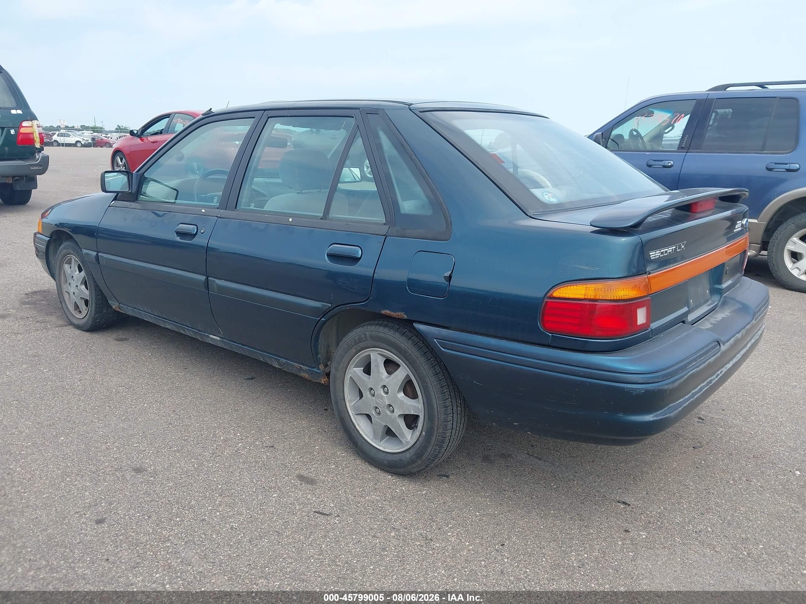 1996 Ford Escort Lx Green vin: 1FASP14J8TW135795