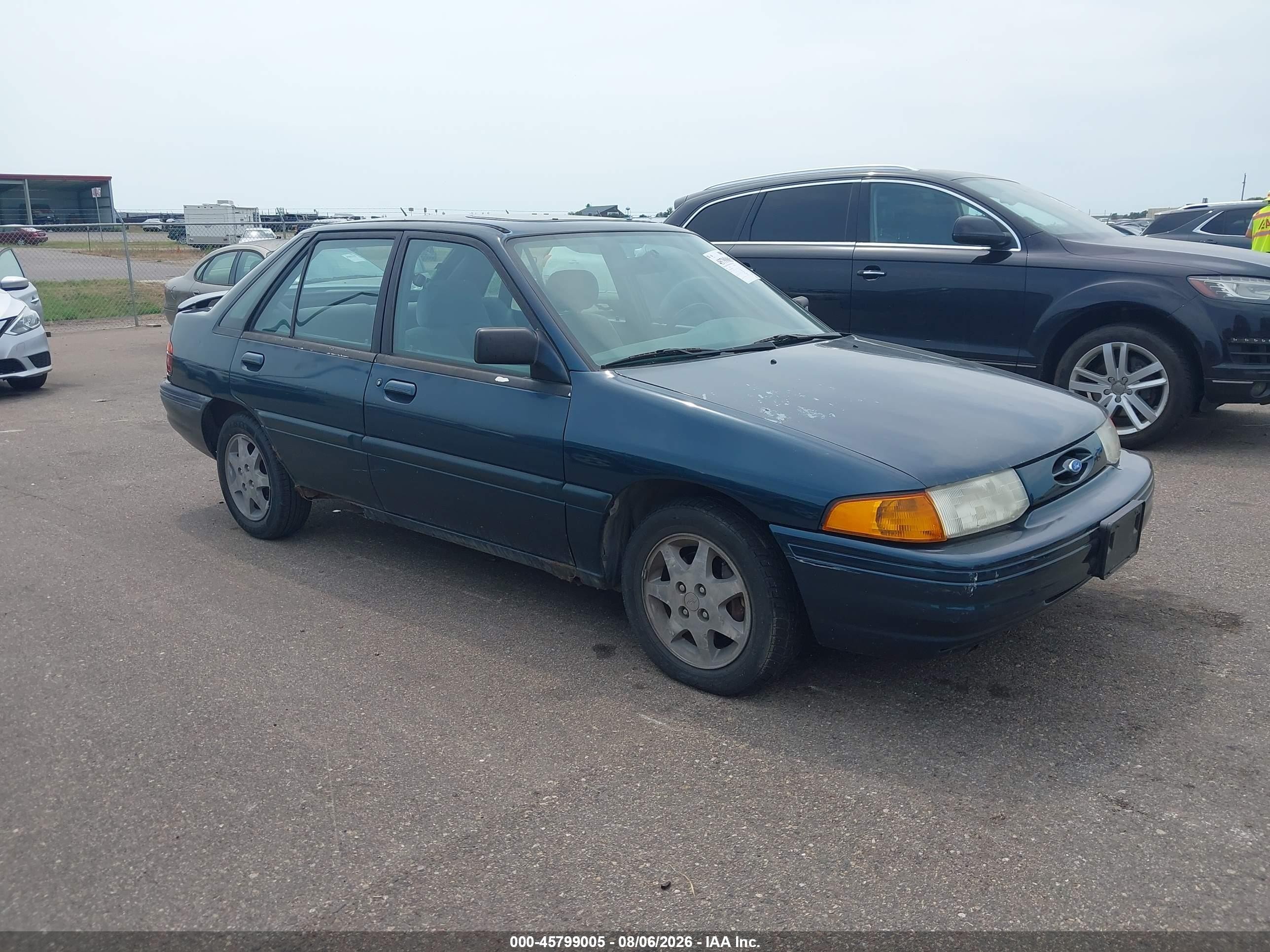 1996 Ford Escort Lx Green vin: 1FASP14J8TW135795