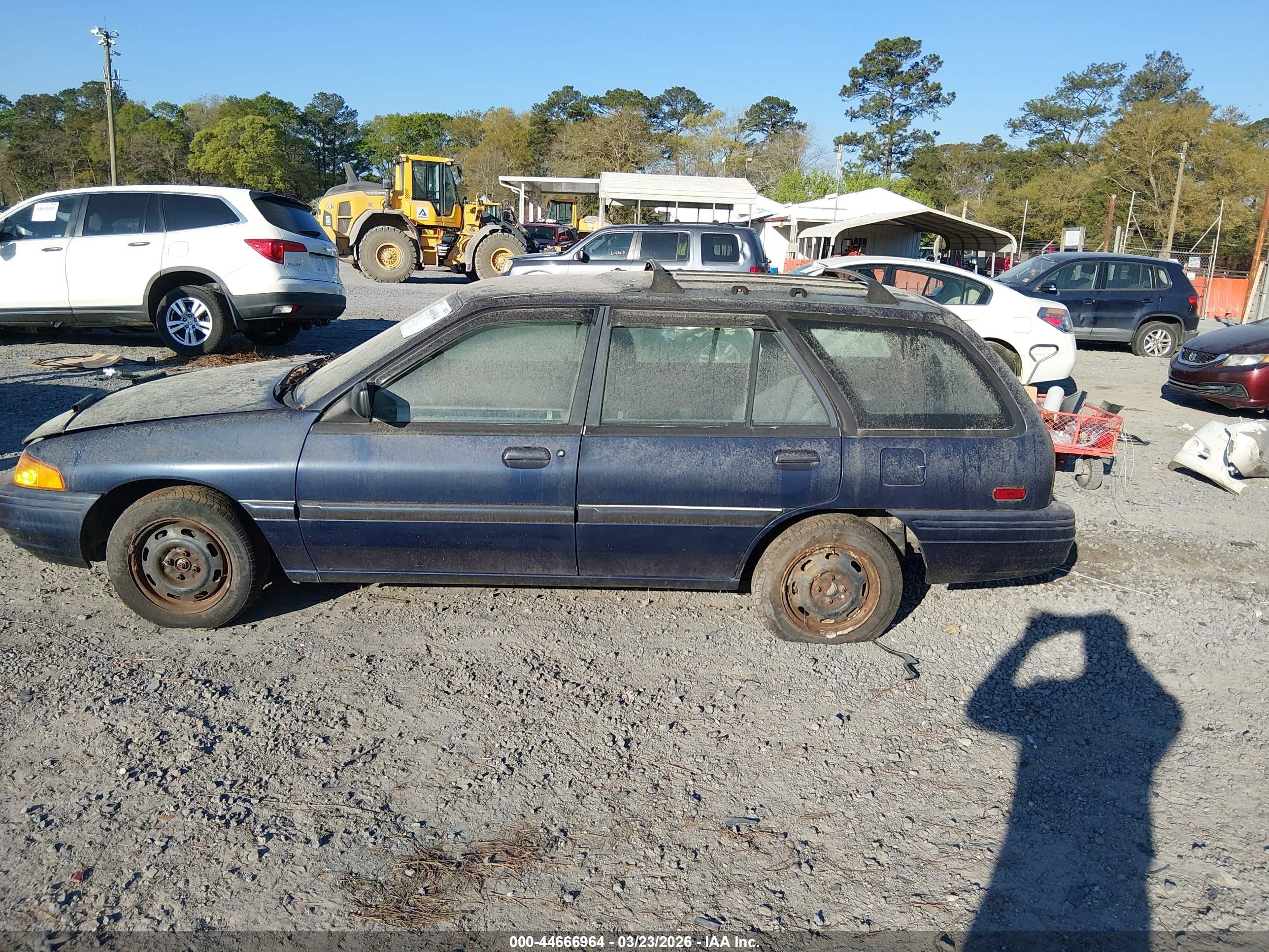 1995 Ford Escort Lx/sport Blue vin: 1FASP15J8SW390878