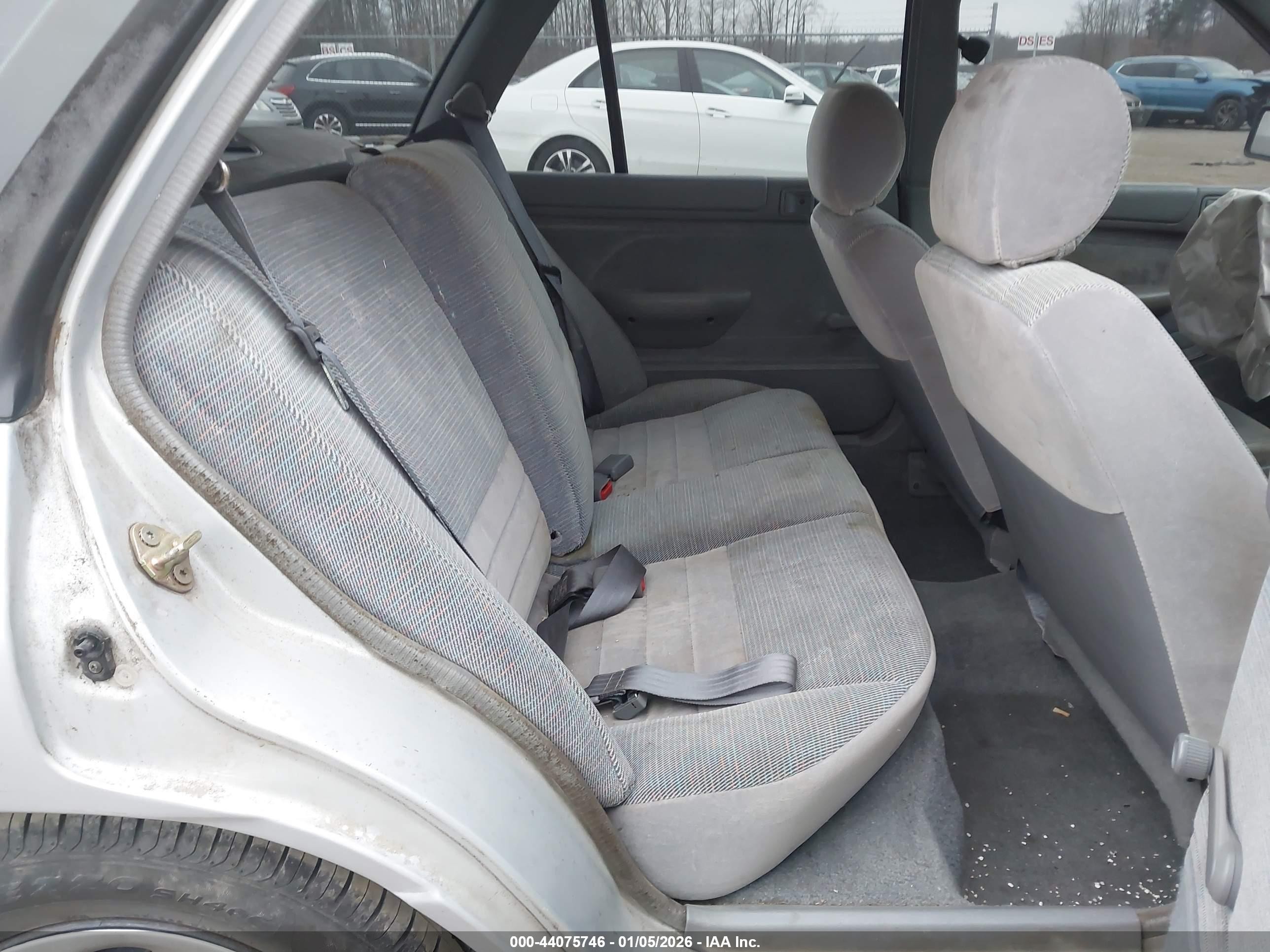 1995 Ford Escort Lx/sport Gray vin: 1FASP15J9SW221873