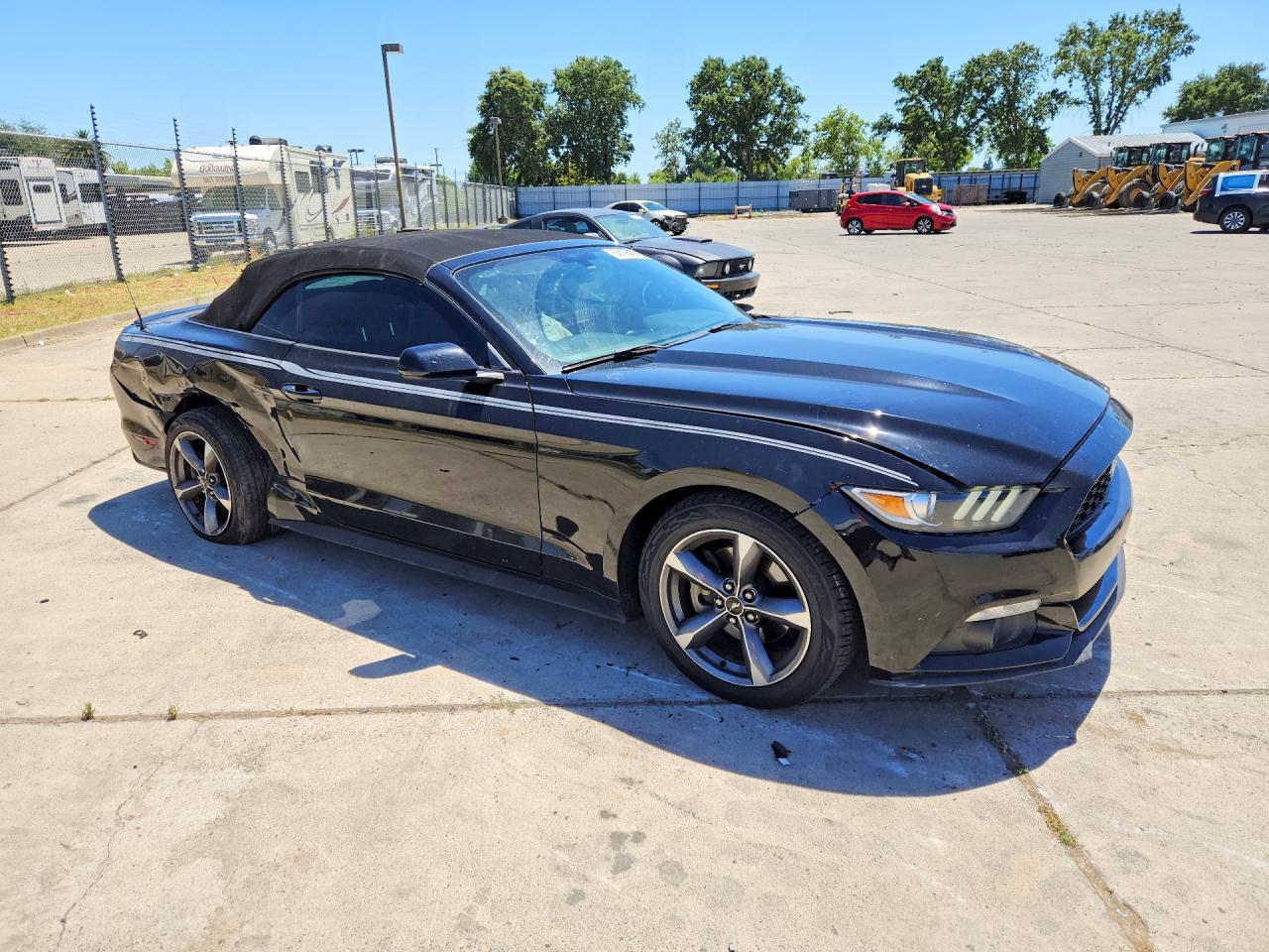 2015 Ford Mustang Black vin: 1FATP8EM2F5352114