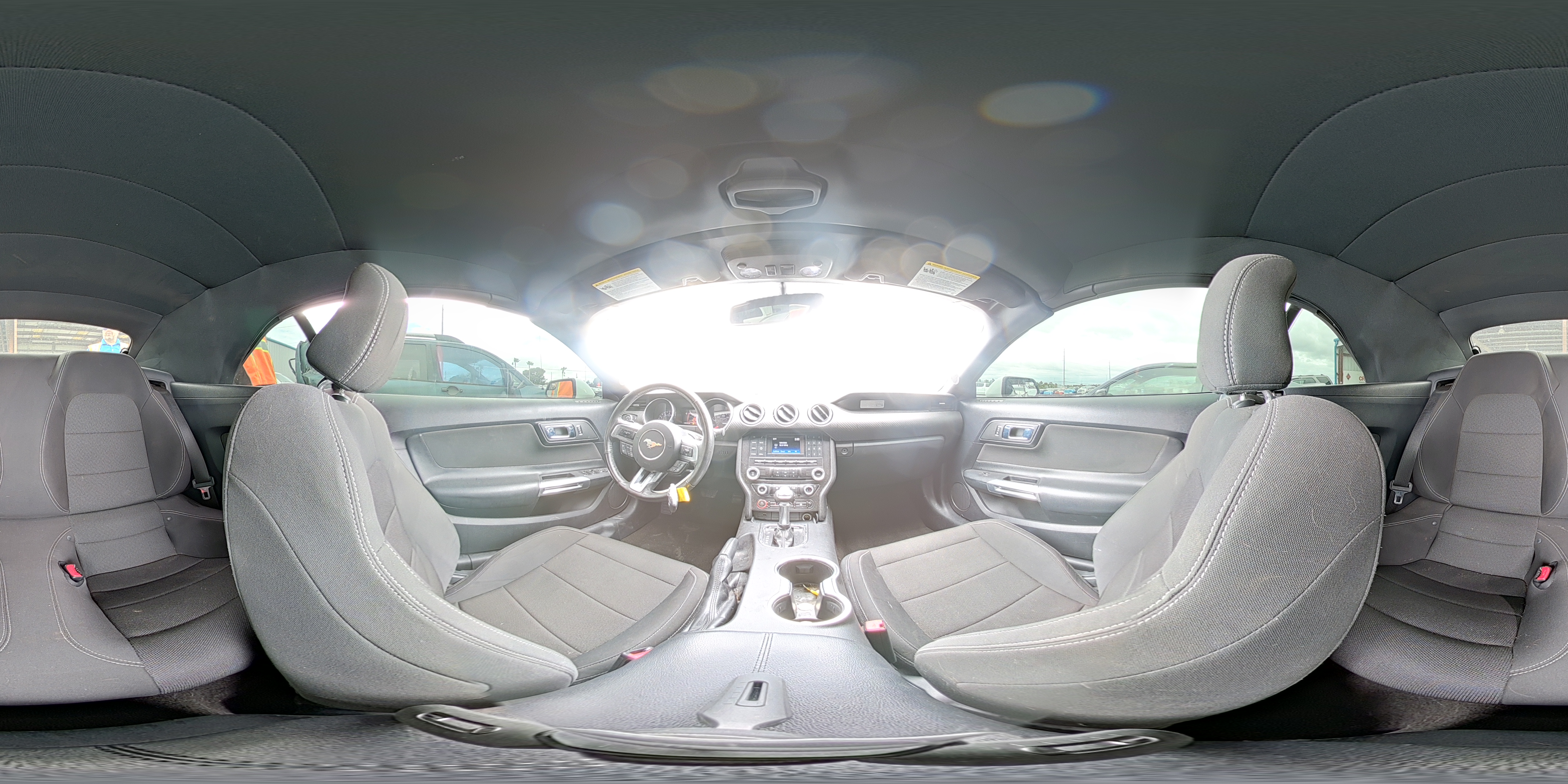 2015 Ford Mustang White vin: 1FATP8EM2F5359337