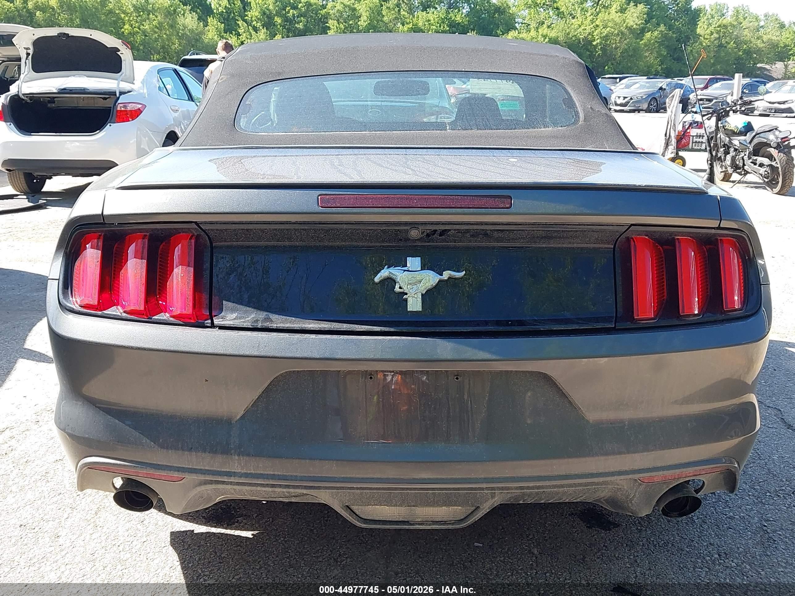 2015 Ford Mustang V6 Gray vin: 1FATP8EM3F5338450