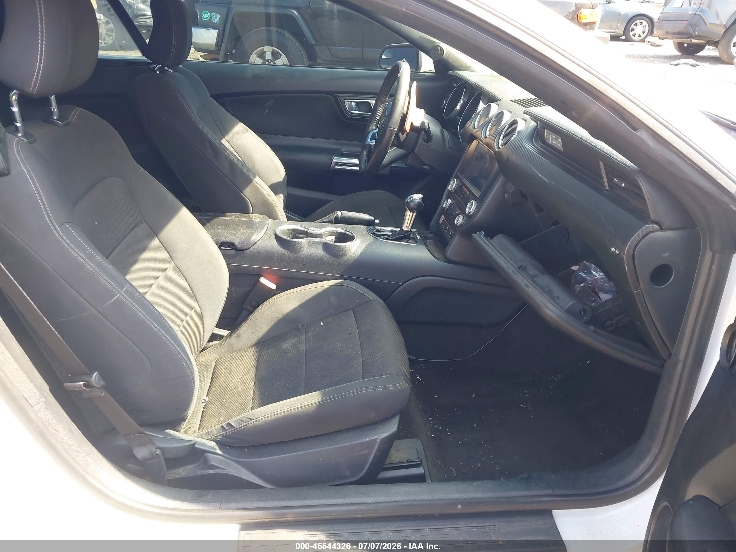 2015 Ford Mustang V6 White vin: 1FATP8EM5F5356237