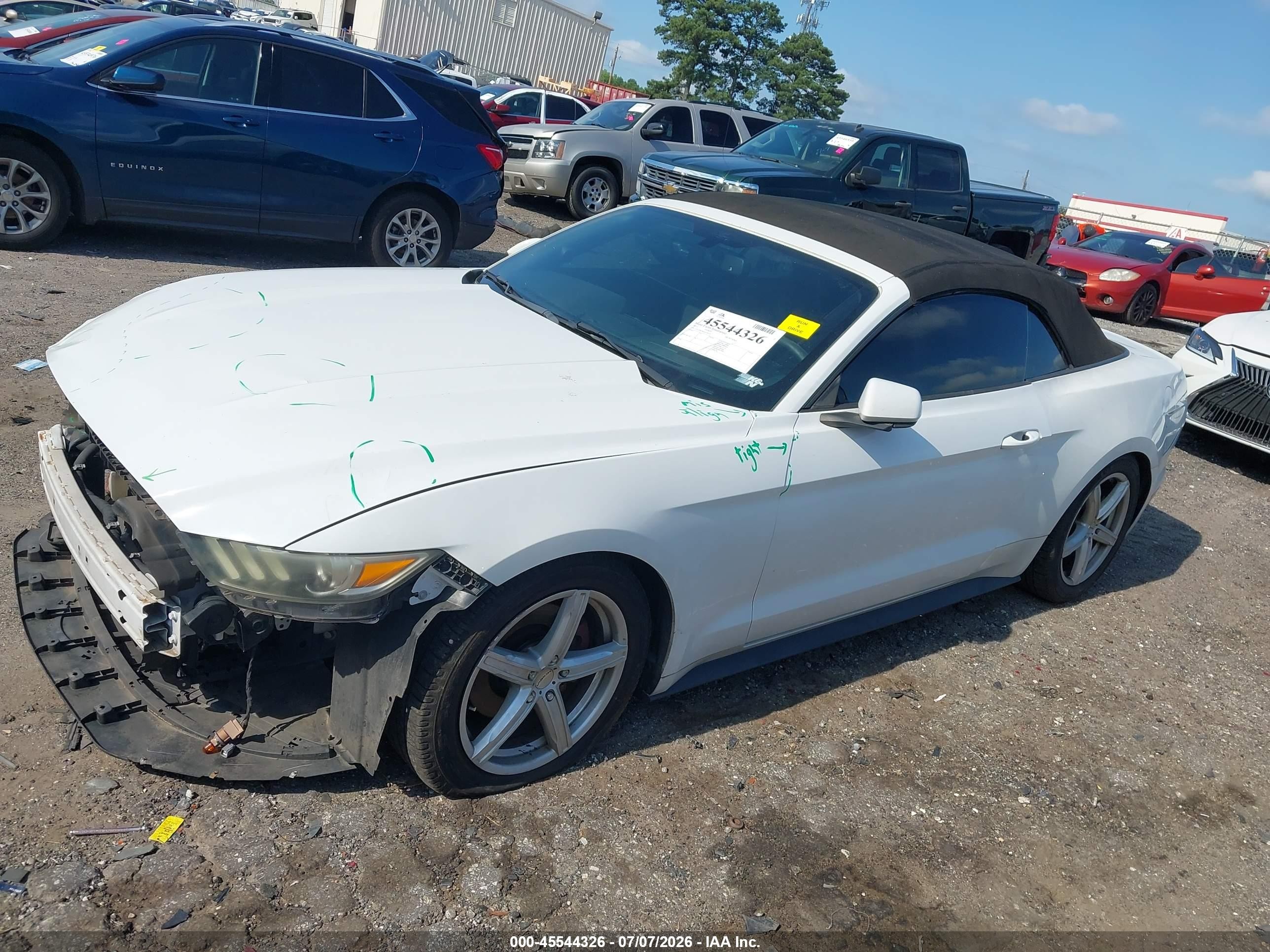 2015 Ford Mustang V6 White vin: 1FATP8EM5F5356237