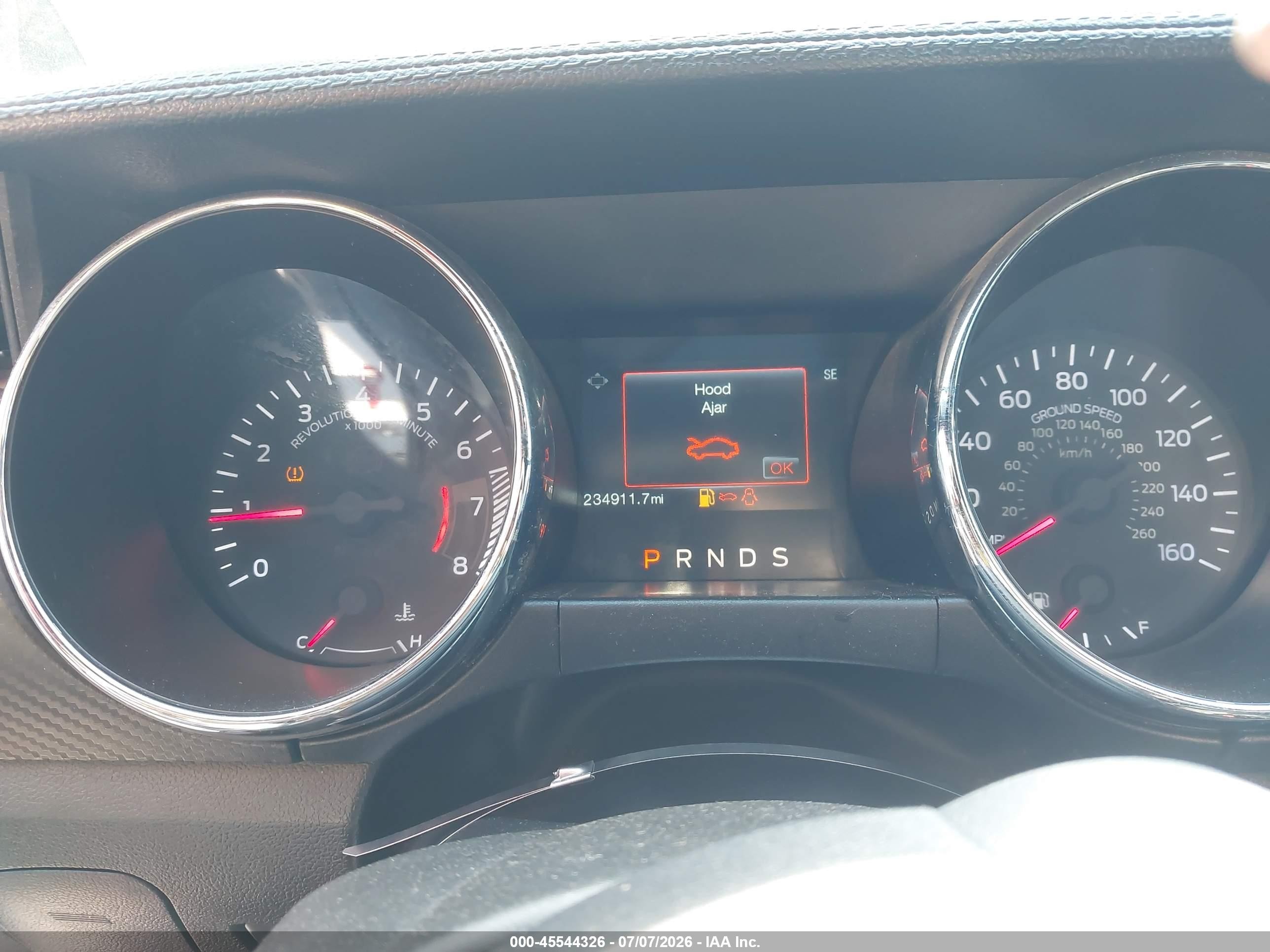2015 Ford Mustang V6 White vin: 1FATP8EM5F5356237