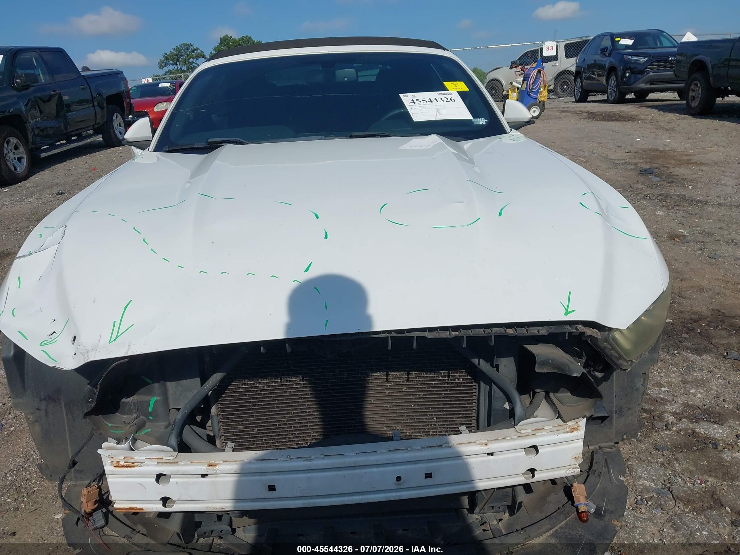 2015 Ford Mustang V6 White vin: 1FATP8EM5F5356237