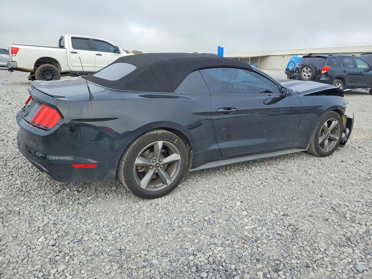 2015 Ford Mustang Черный vin: 1FATP8EM6F5333128