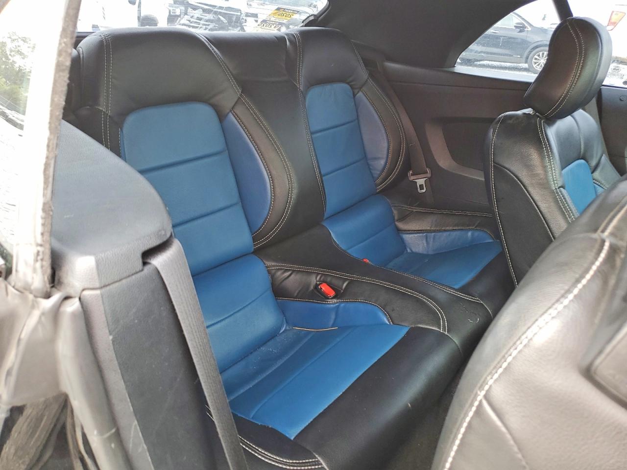 2015 Ford Mustang Черный vin: 1FATP8EM6F5333128