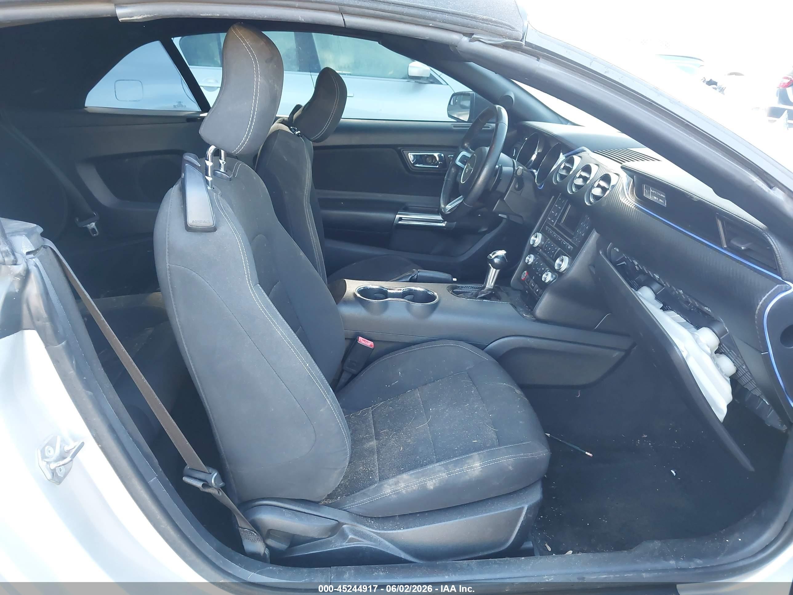 2015 Ford Mustang V6 Silver vin: 1FATP8EM6F5352486