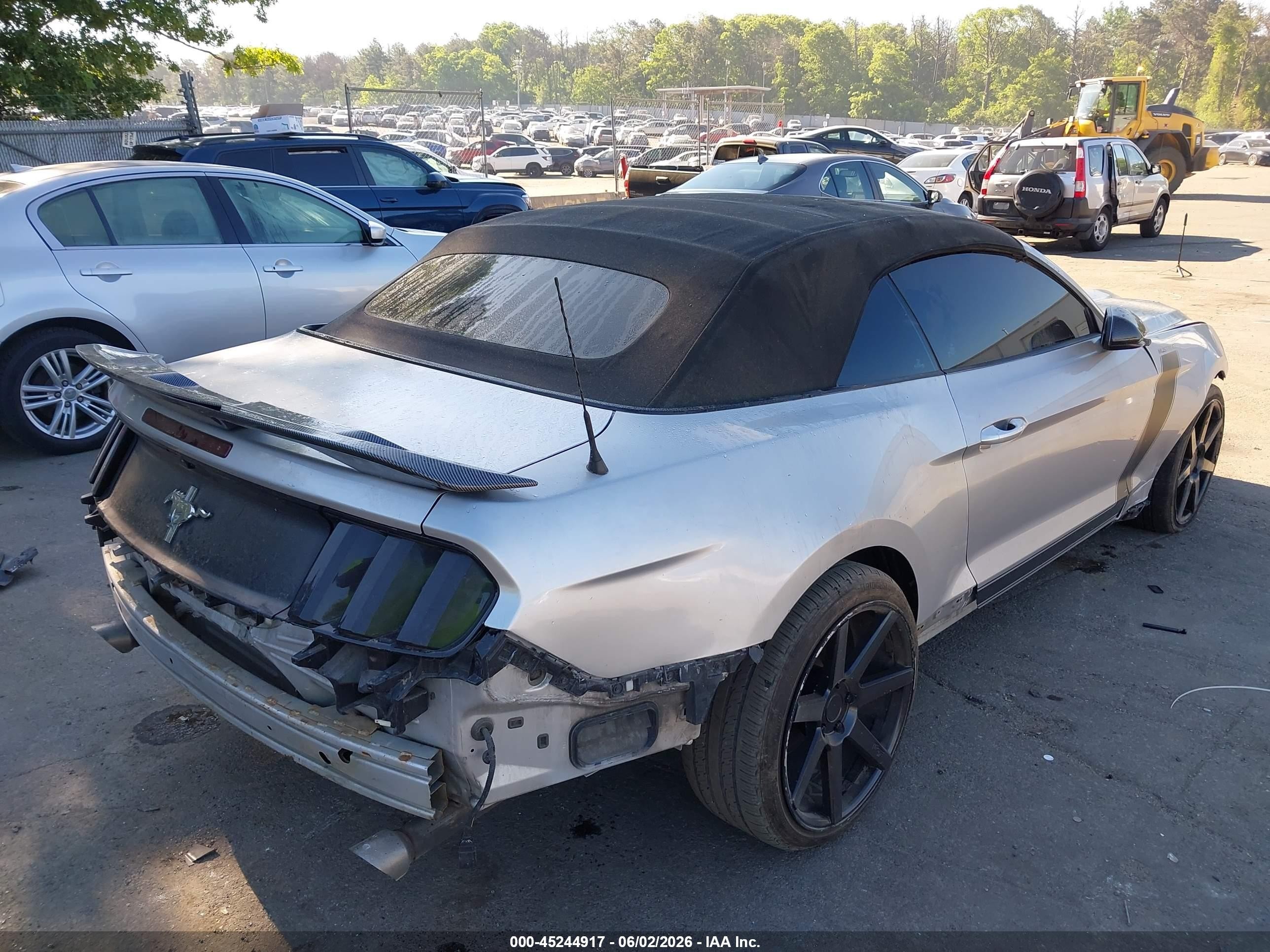 2015 Ford Mustang V6 Silver vin: 1FATP8EM6F5352486