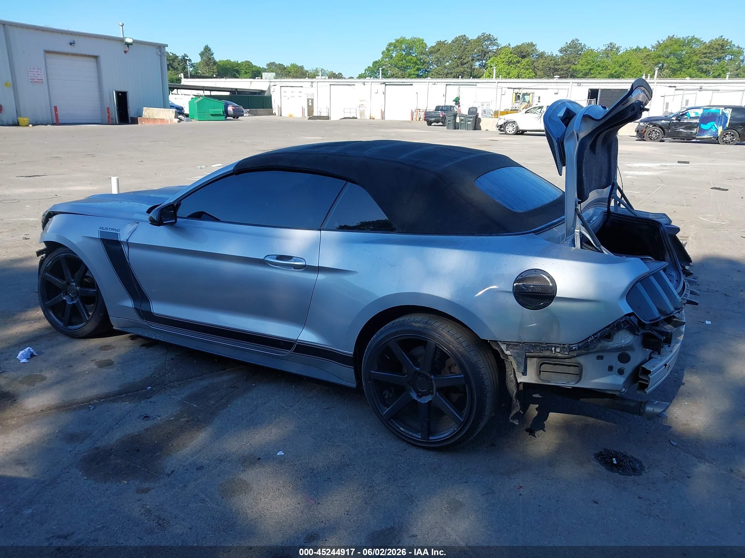 2015 Ford Mustang V6 Silver vin: 1FATP8EM6F5352486