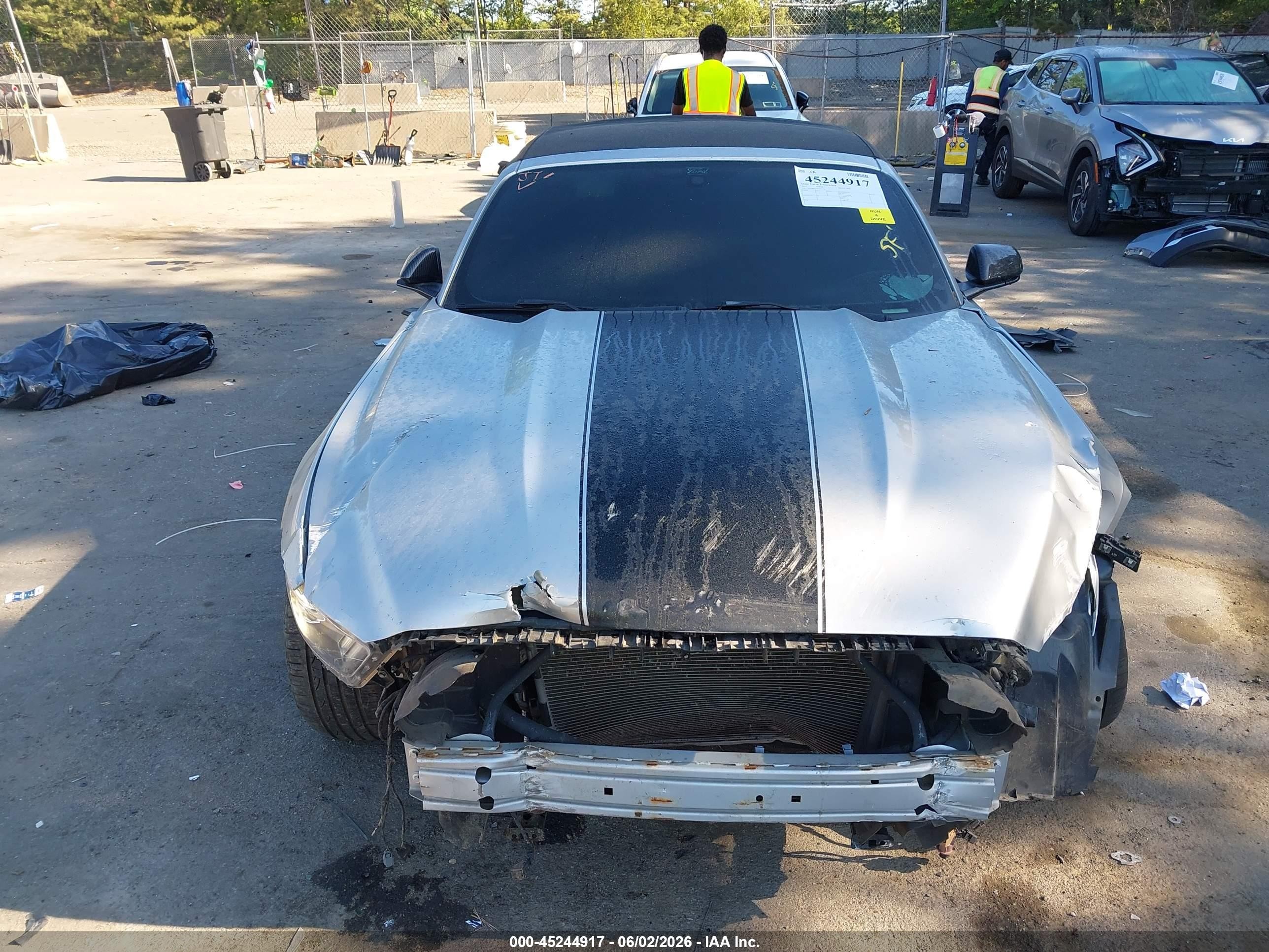 2015 Ford Mustang V6 Silver vin: 1FATP8EM6F5352486
