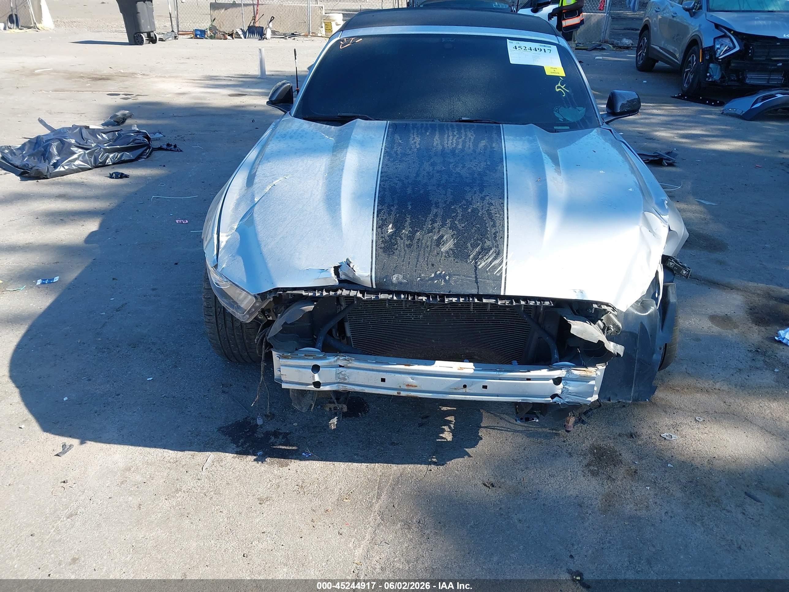 2015 Ford Mustang V6 Silver vin: 1FATP8EM6F5352486
