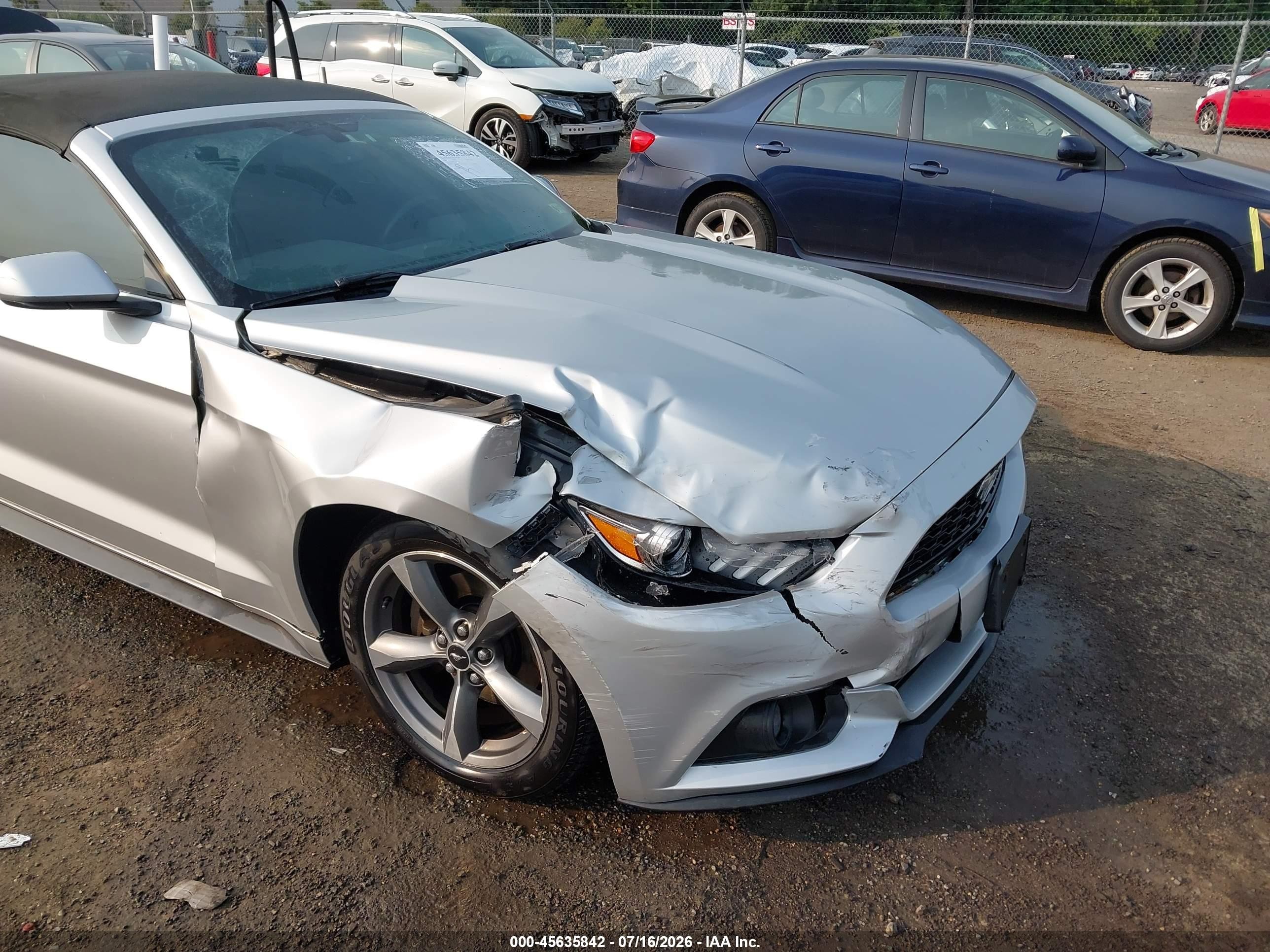 2015 Ford Mustang V6 Silver vin: 1FATP8EM7F5332411