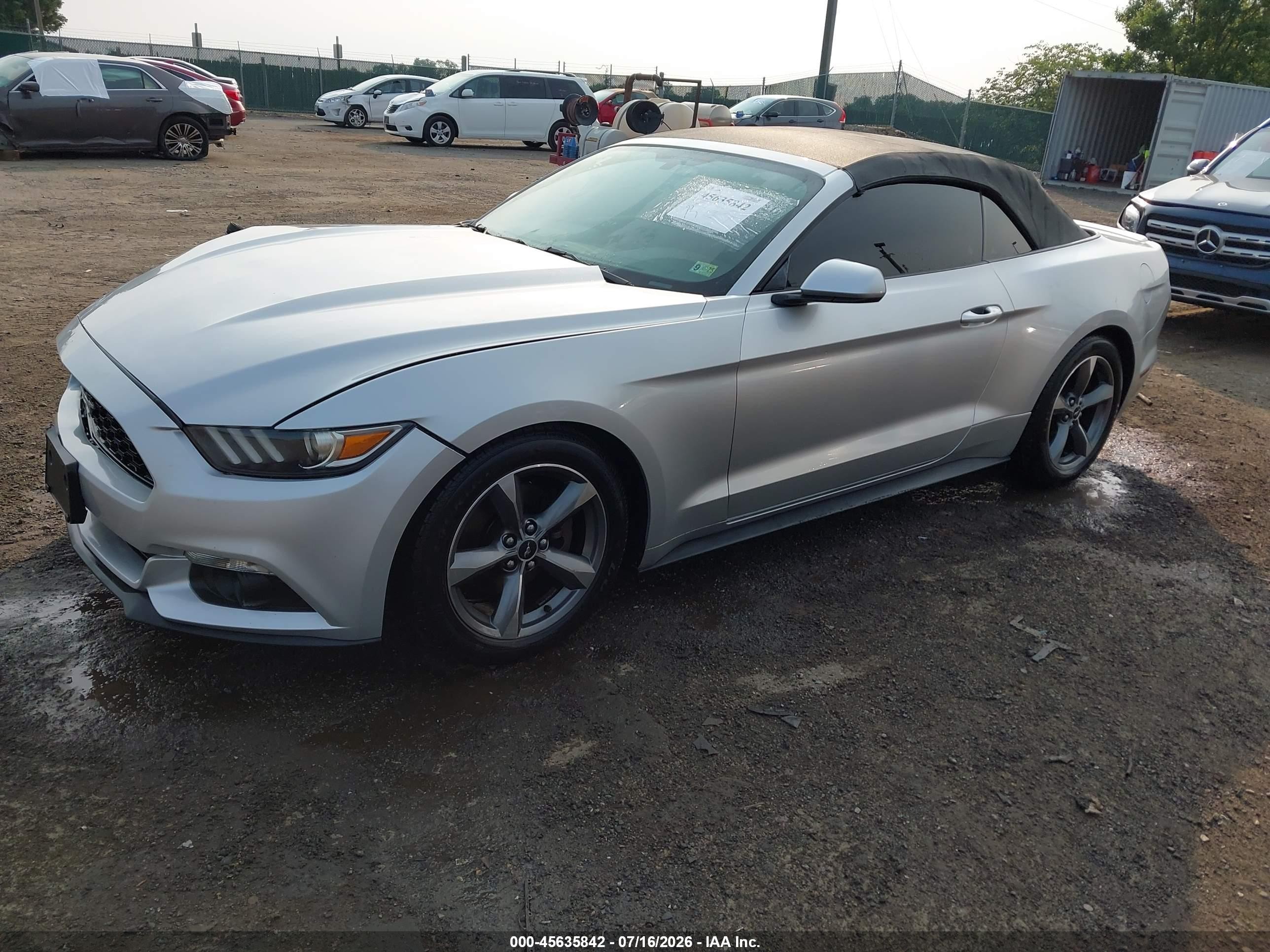 2015 Ford Mustang V6 Silver vin: 1FATP8EM7F5332411