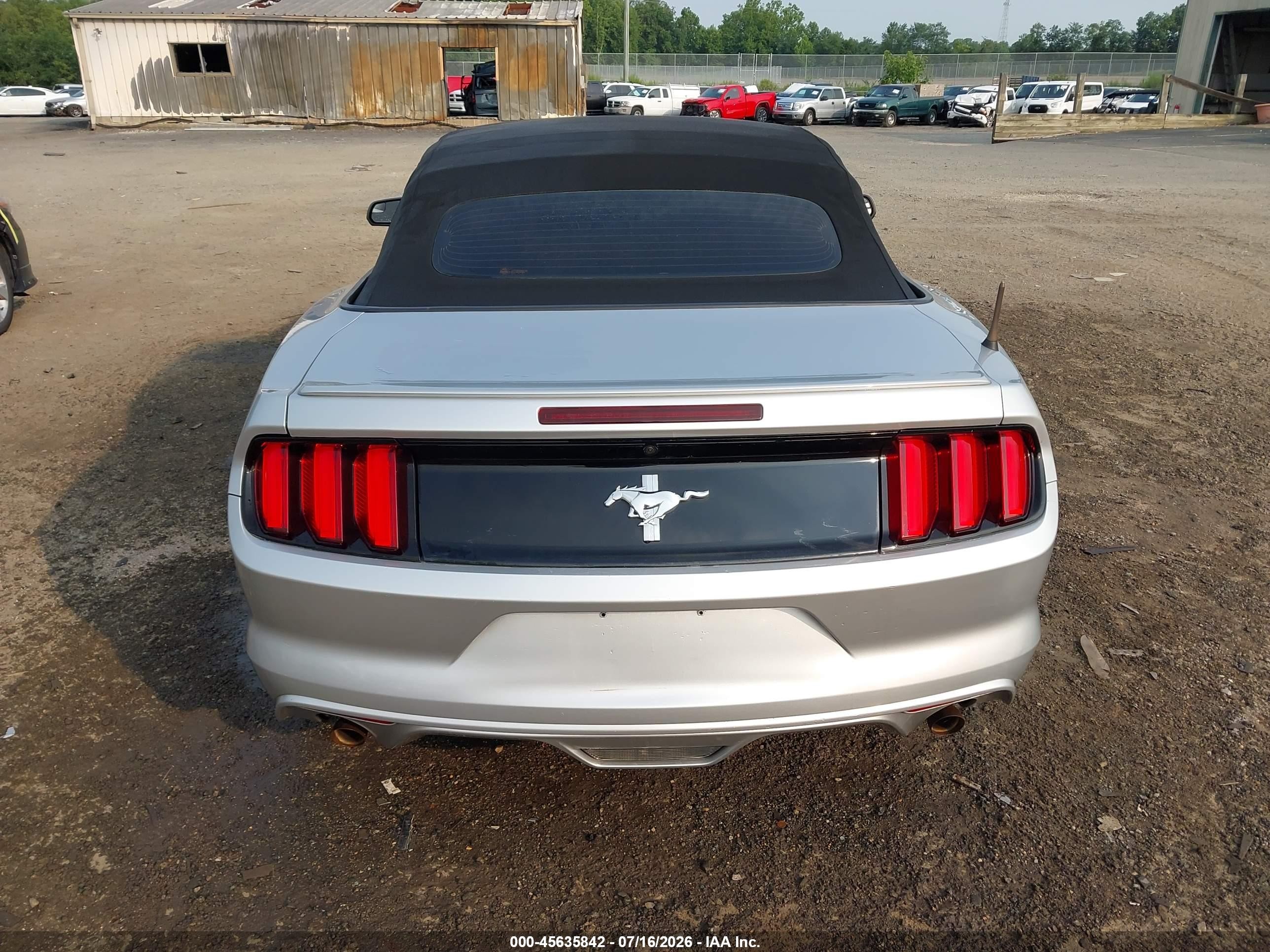 2015 Ford Mustang V6 Silver vin: 1FATP8EM7F5332411