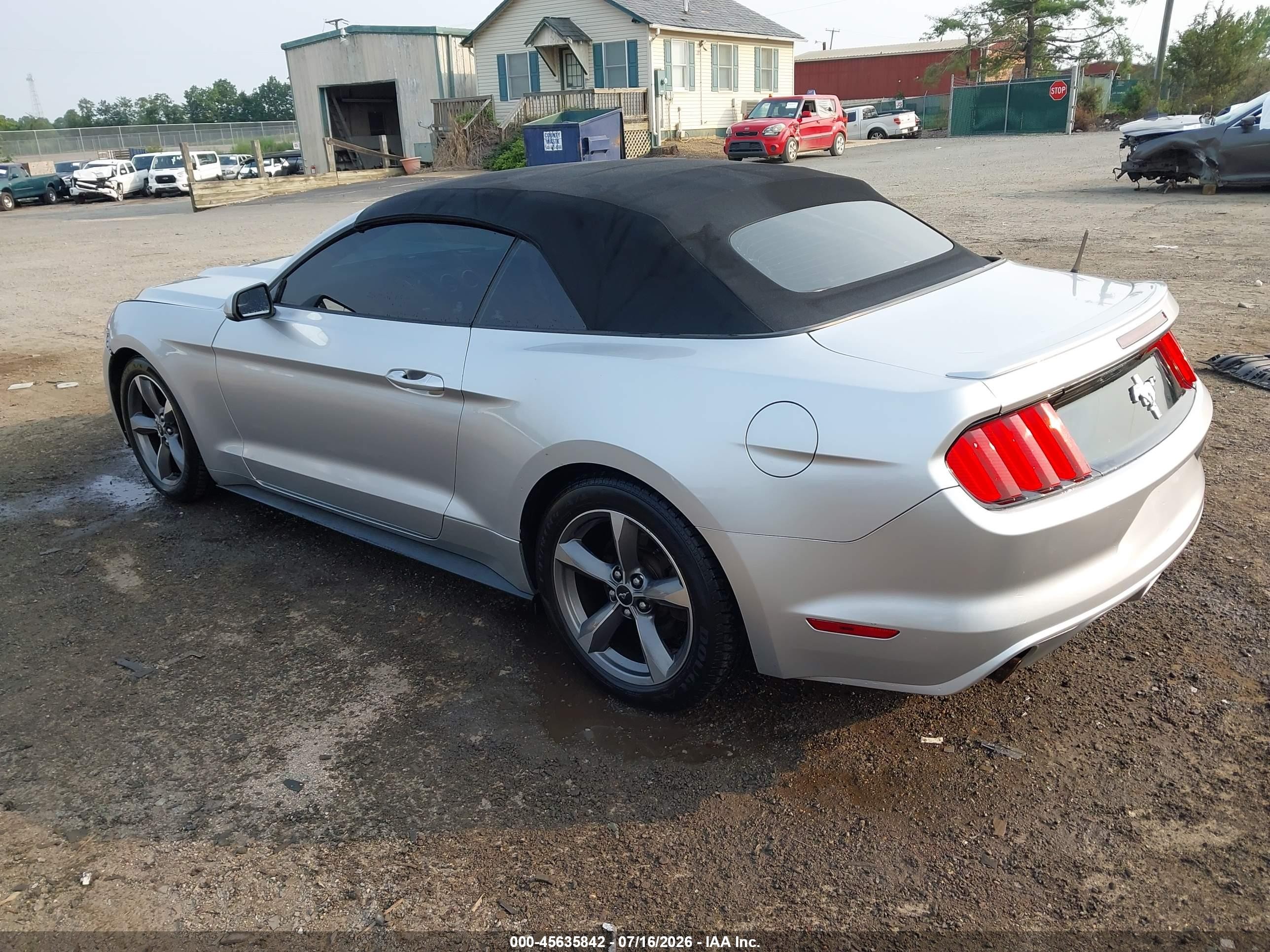 2015 Ford Mustang V6 Silver vin: 1FATP8EM7F5332411