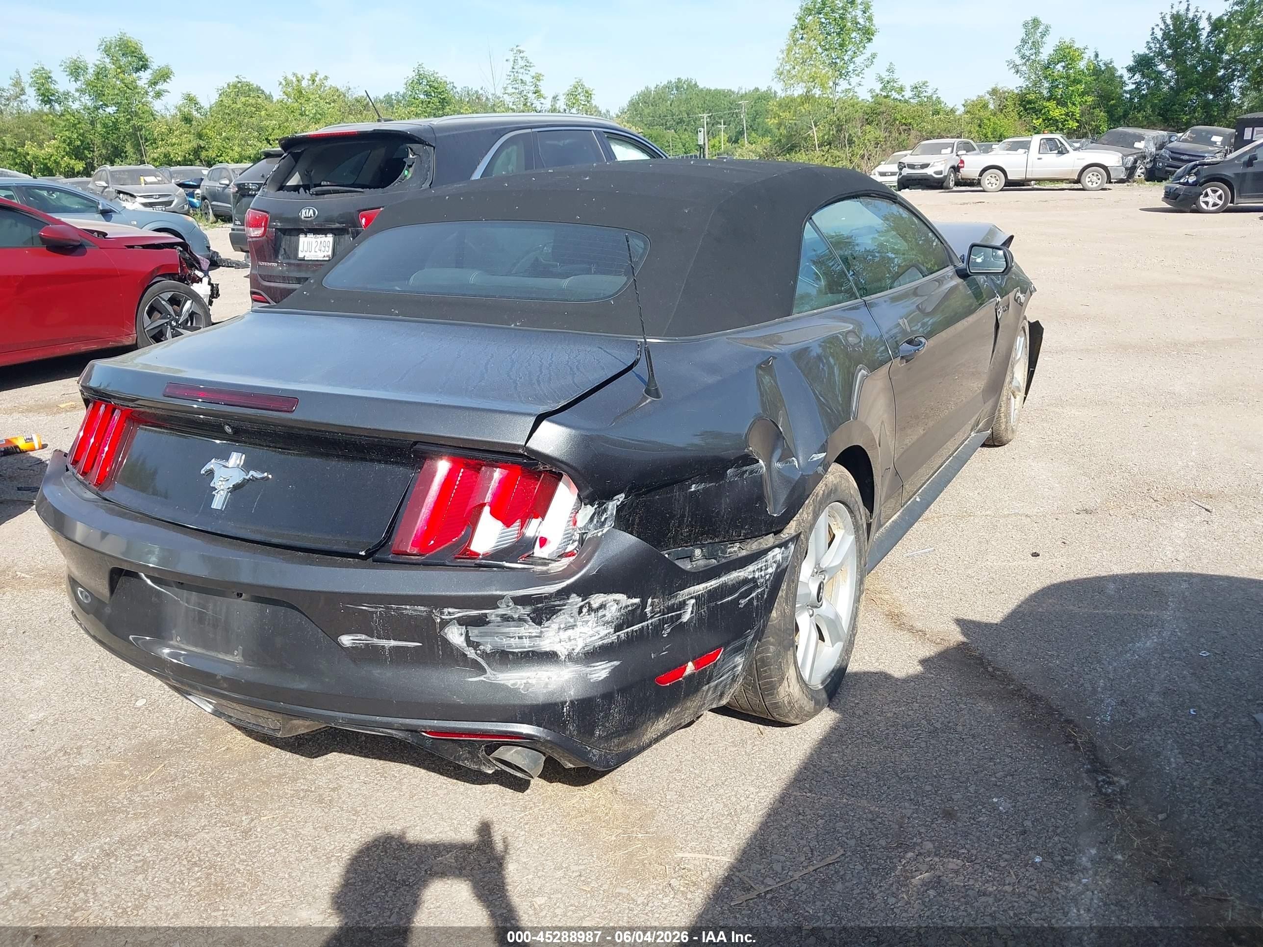 2015 Ford Mustang V6 Gray vin: 1FATP8EM8F5359908