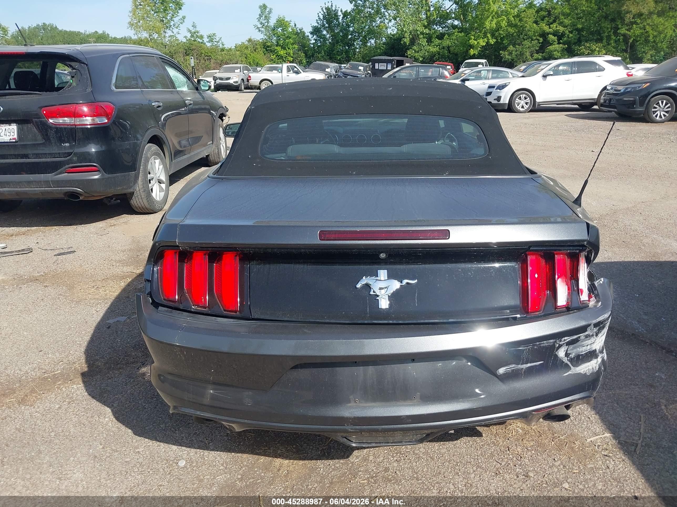 2015 Ford Mustang V6 Gray vin: 1FATP8EM8F5359908