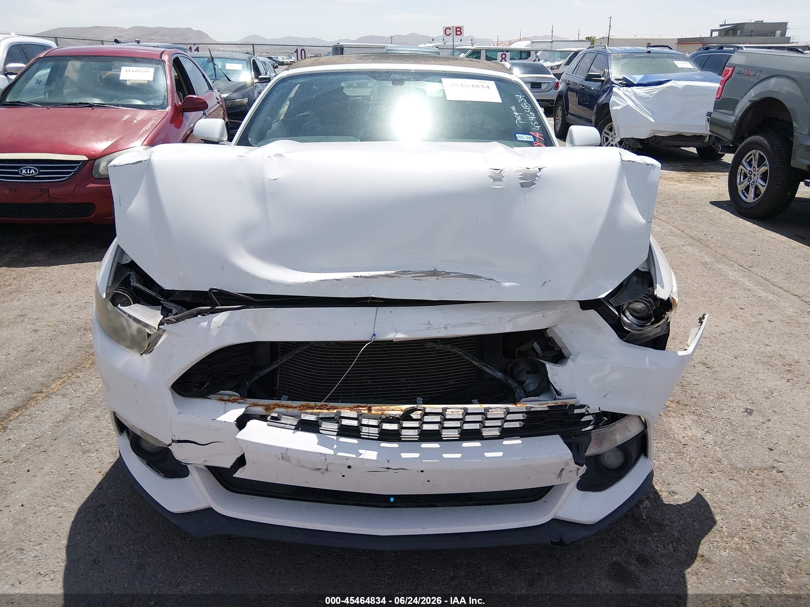 2015 Ford Mustang V6 White vin: 1FATP8EM8F5400621