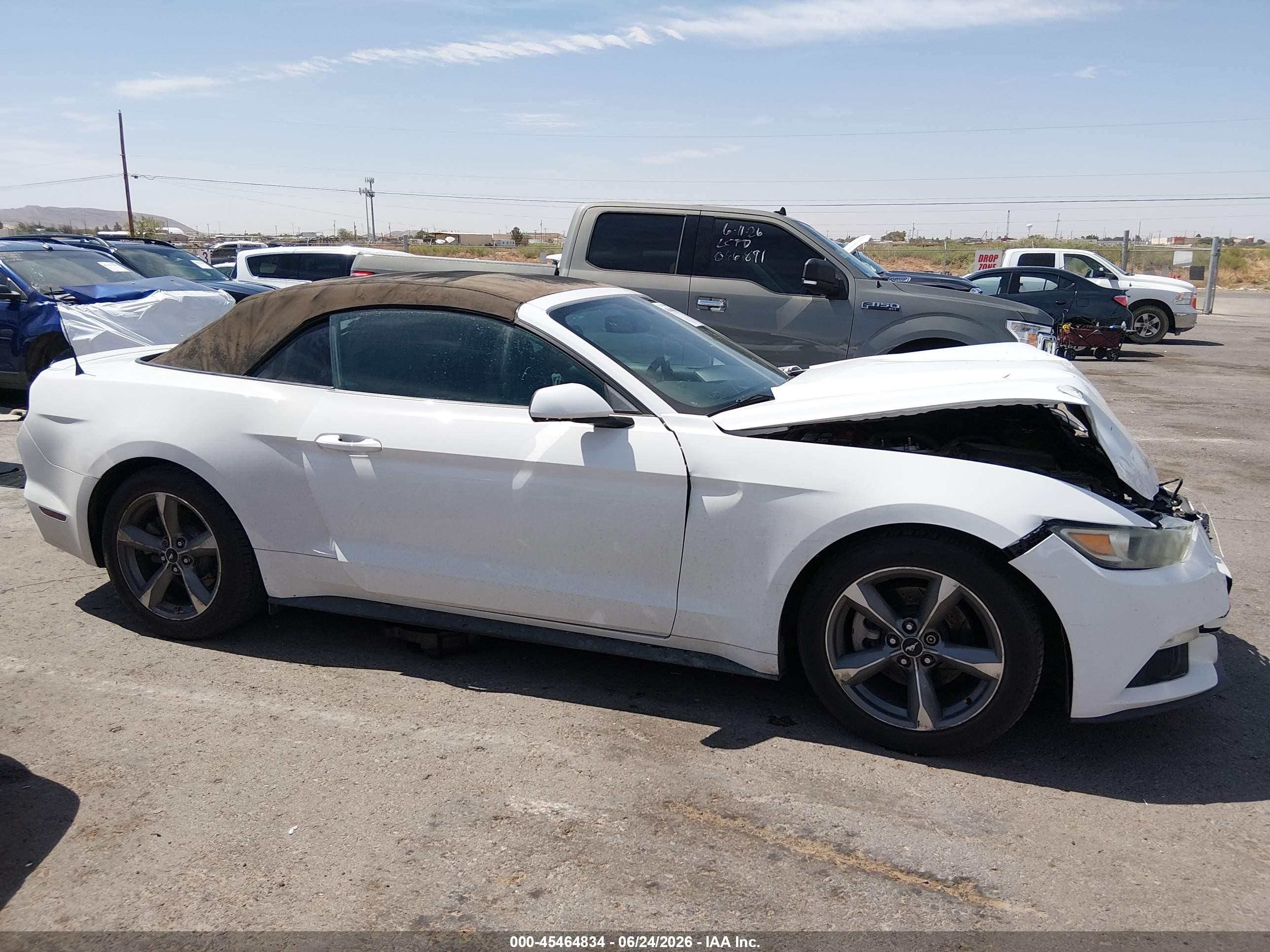 2015 Ford Mustang V6 White vin: 1FATP8EM8F5400621