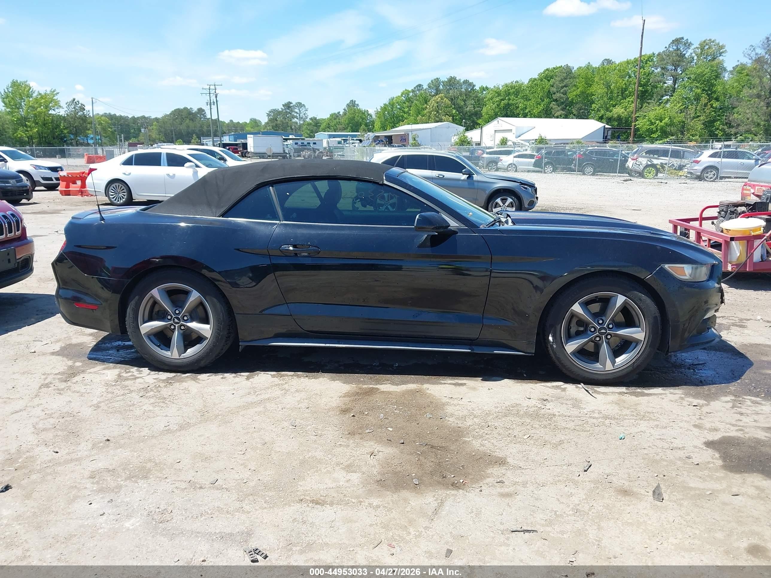 2015 Ford Mustang V6 Black vin: 1FATP8EM9F5333401