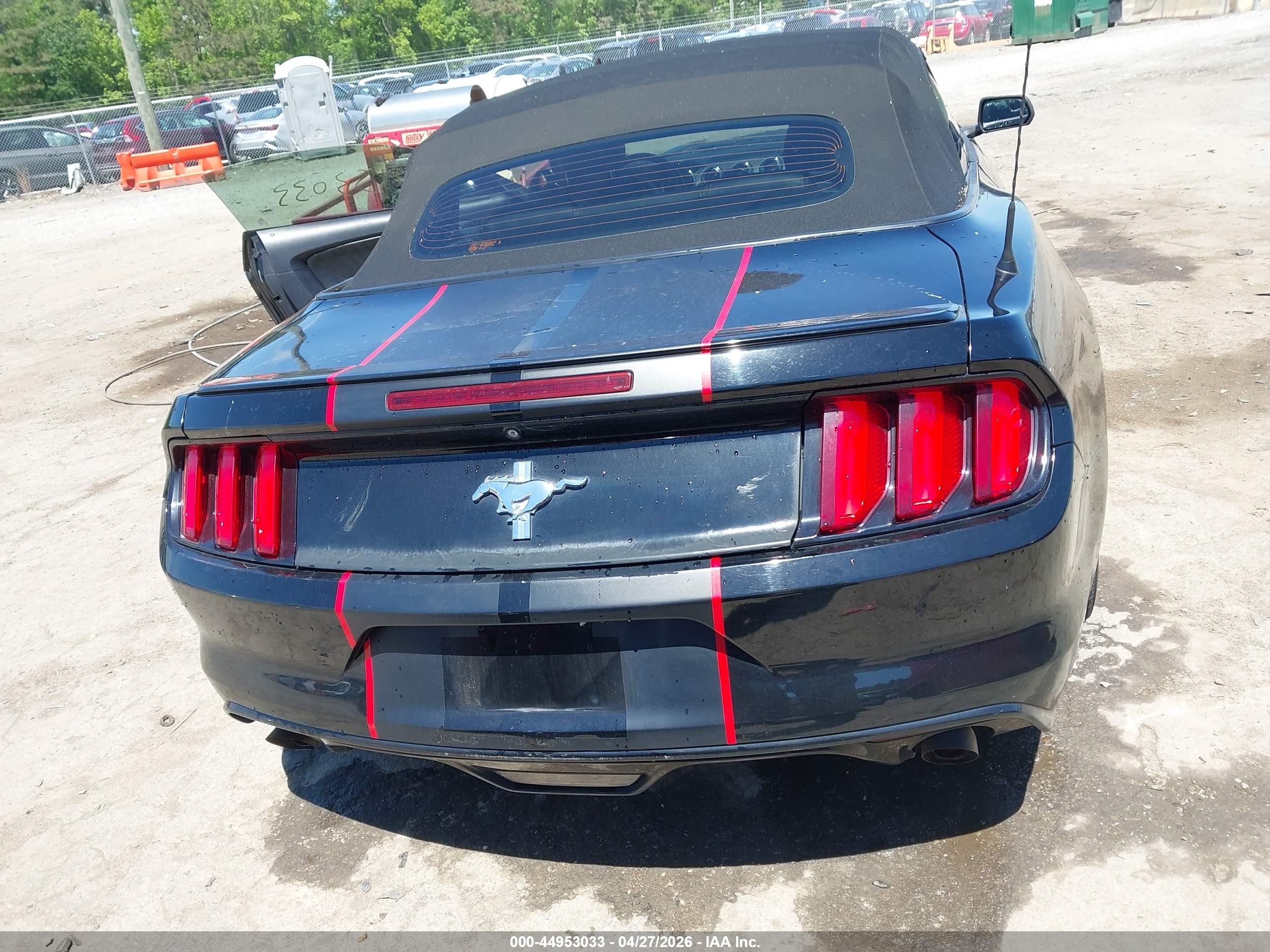 2015 Ford Mustang V6 Black vin: 1FATP8EM9F5333401