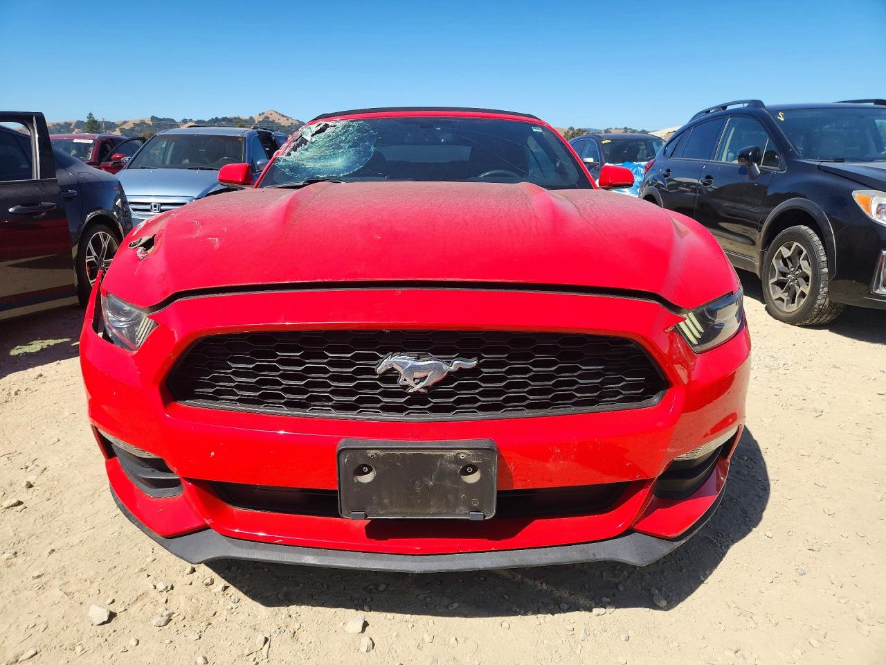2015 Ford Mustang Красный vin: 1FATP8EMXF5418912