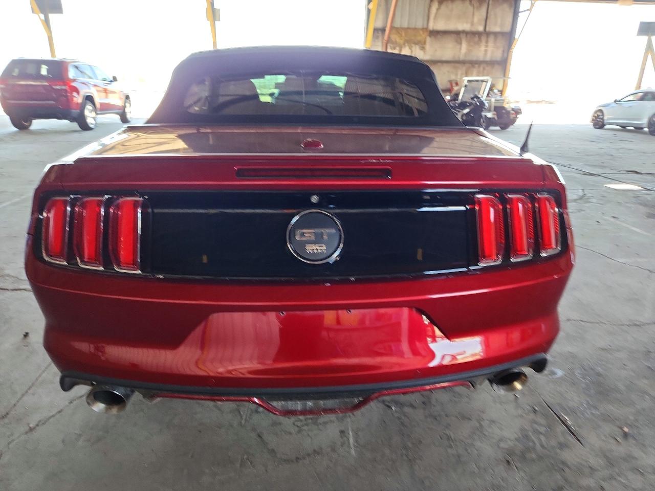 2015 Ford Mustang Gt Red vin: 1FATP8FF6F5382636