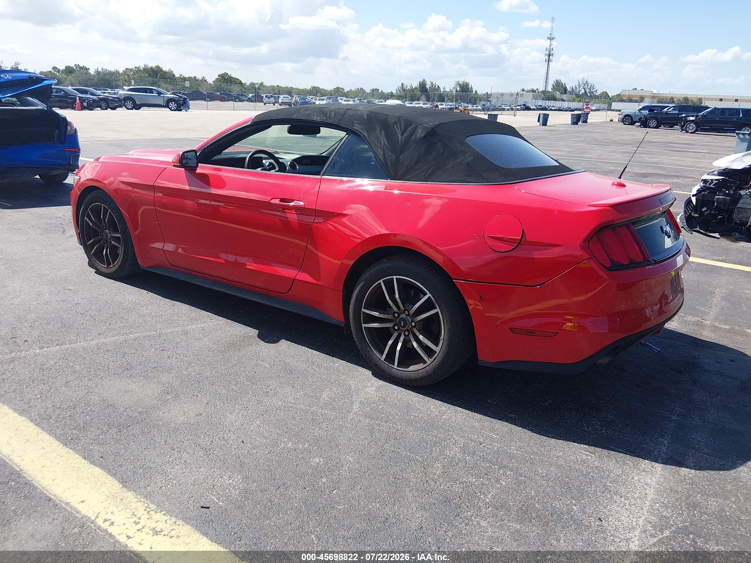 2015 Ford Mustang Ecoboost Premium Красный vin: 1FATP8UH0F5382961